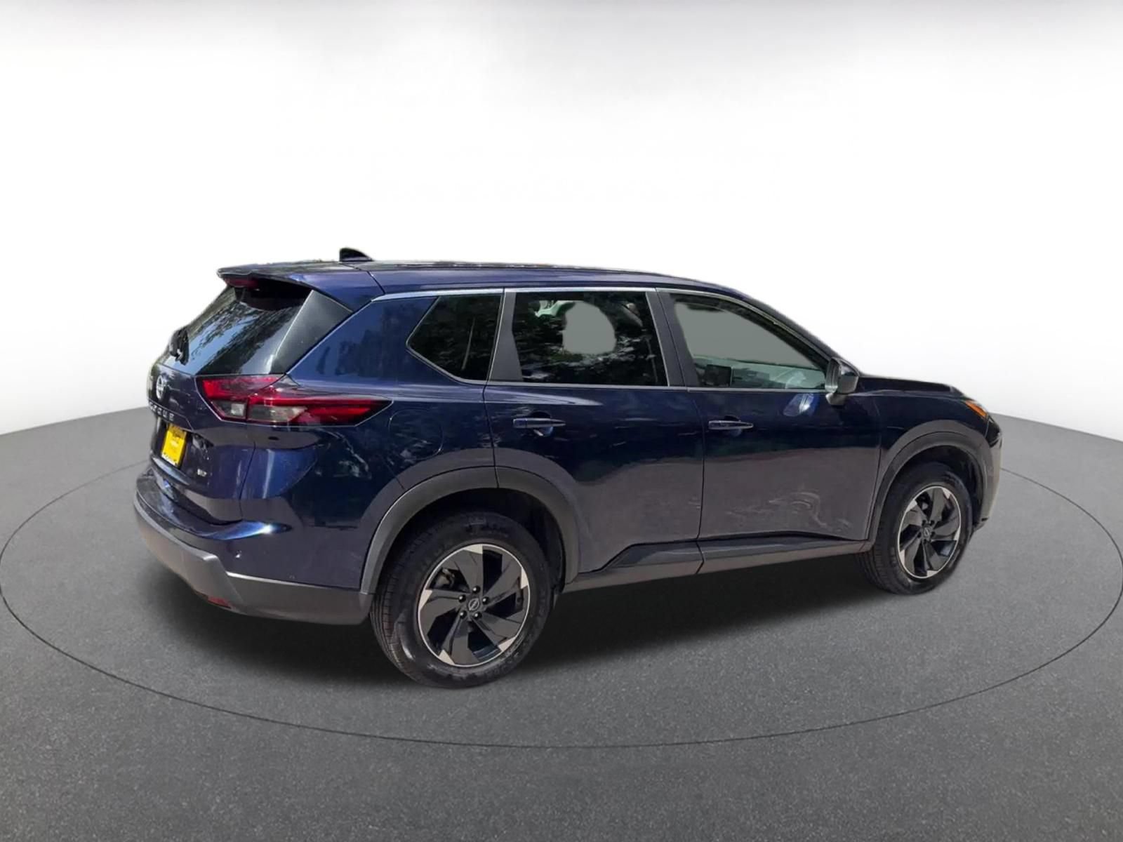 Thumbnail: 2025 Nissan Rogue - 15