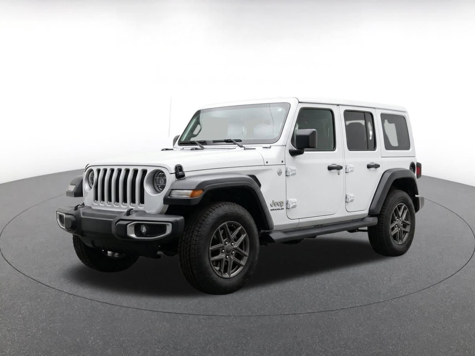 Thumbnail: 2025 Jeep Wrangler - 3