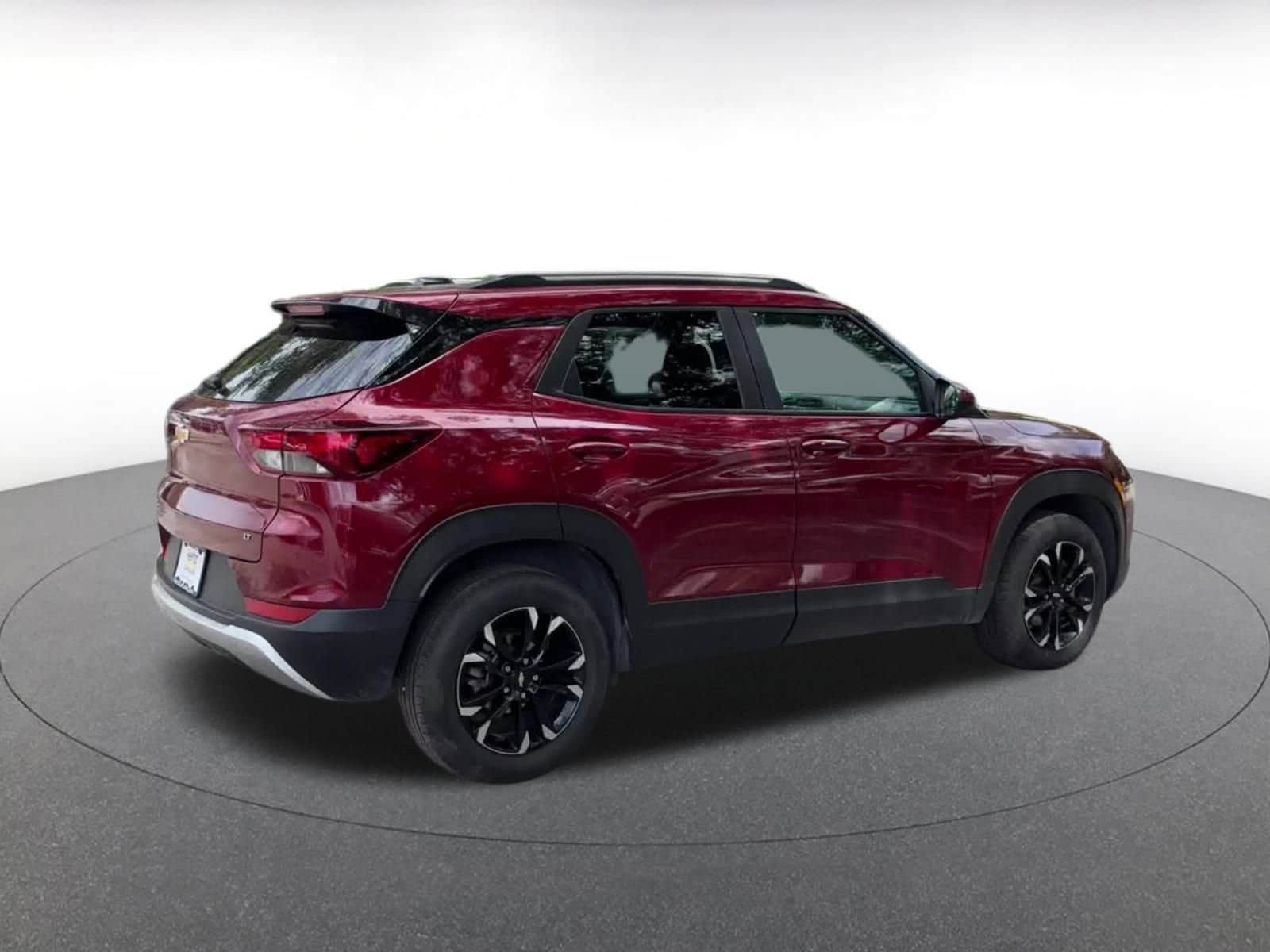 Thumbnail: 2023 Chevrolet TrailBlazer - 15