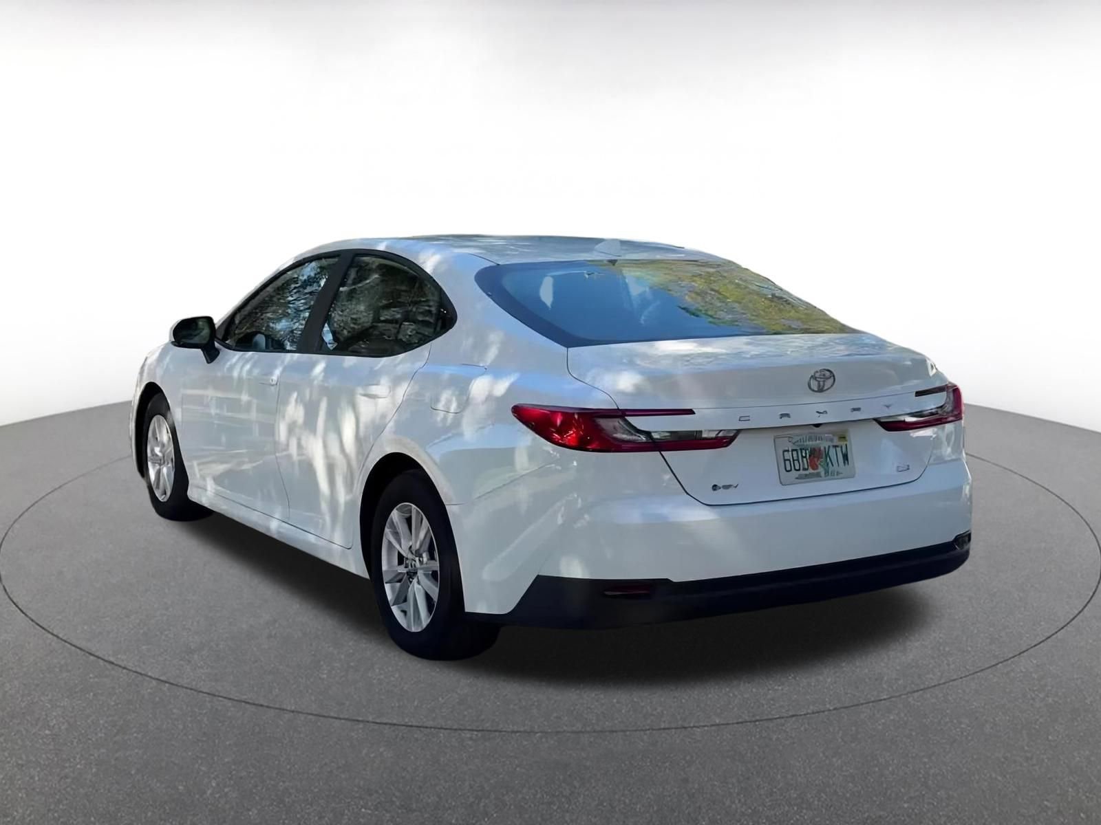 Thumbnail: 2025 Toyota Camry - 11