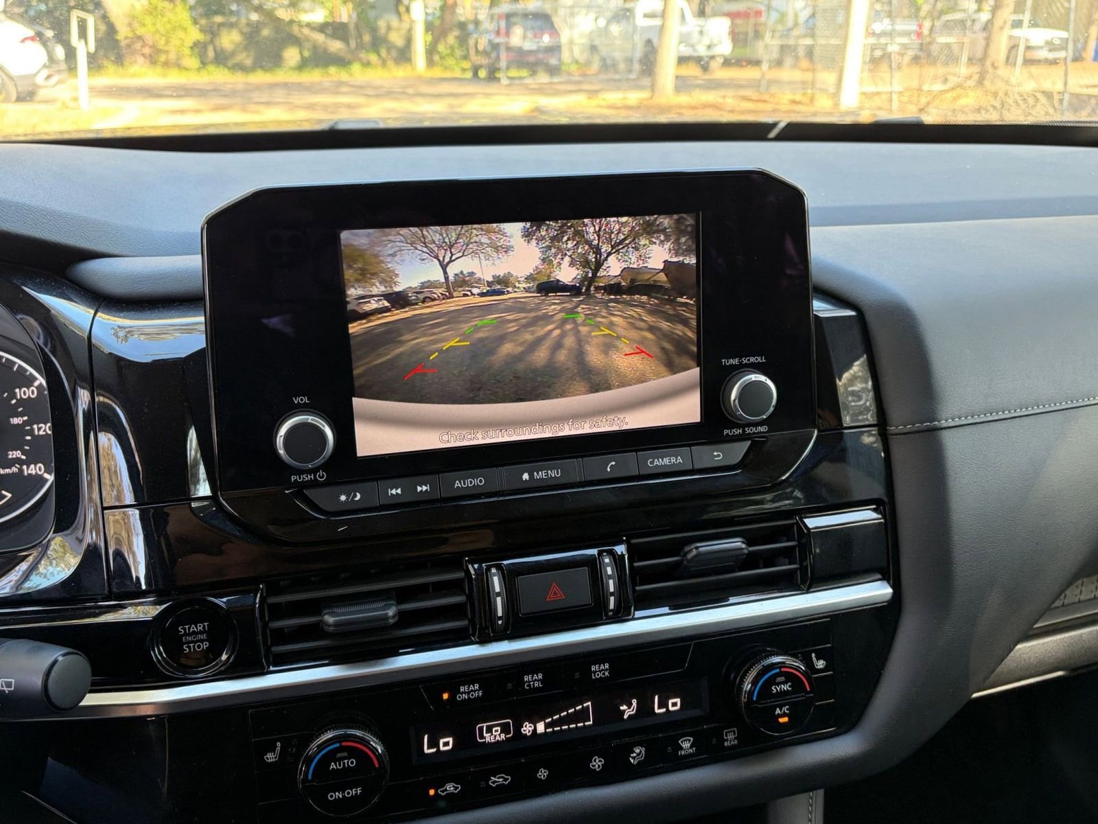 Thumbnail: 2025 Nissan Pathfinder - 23