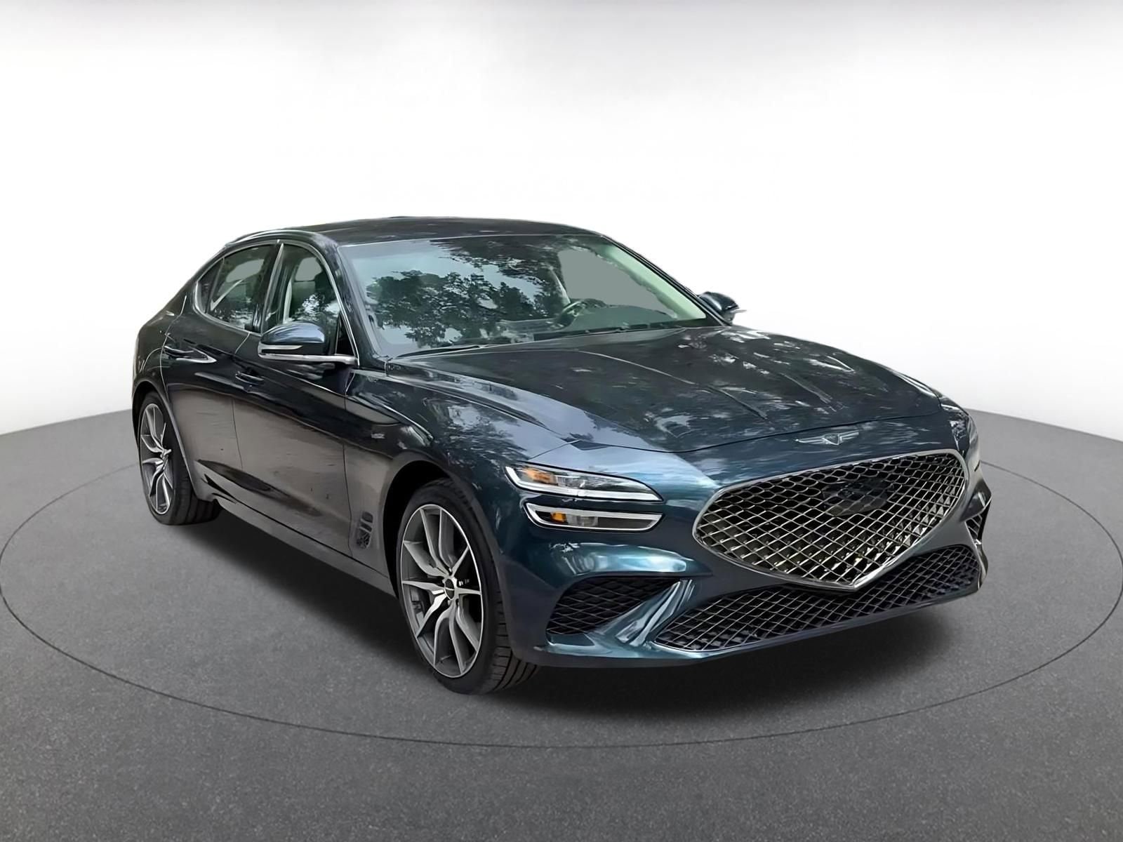 Thumbnail: 2025 Genesis G70 - 3