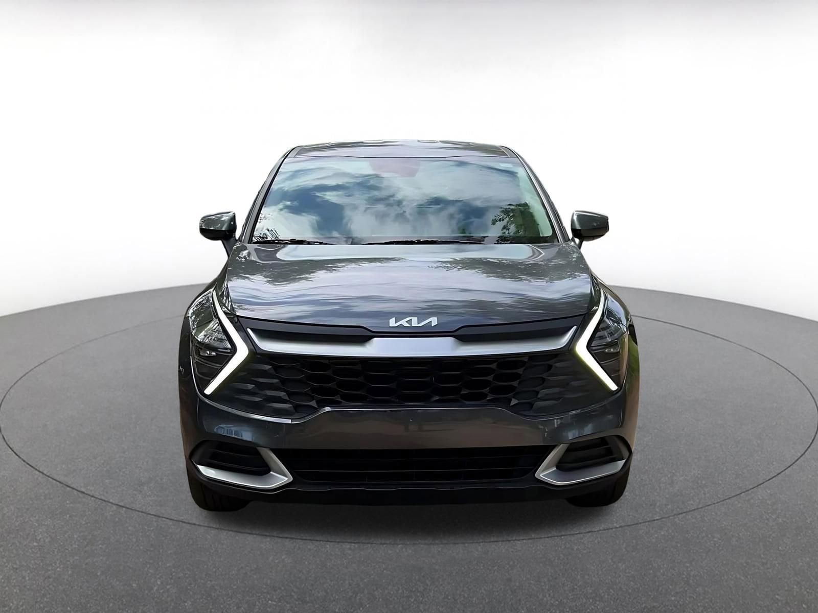 Thumbnail: 2025 Kia Sportage - 4
