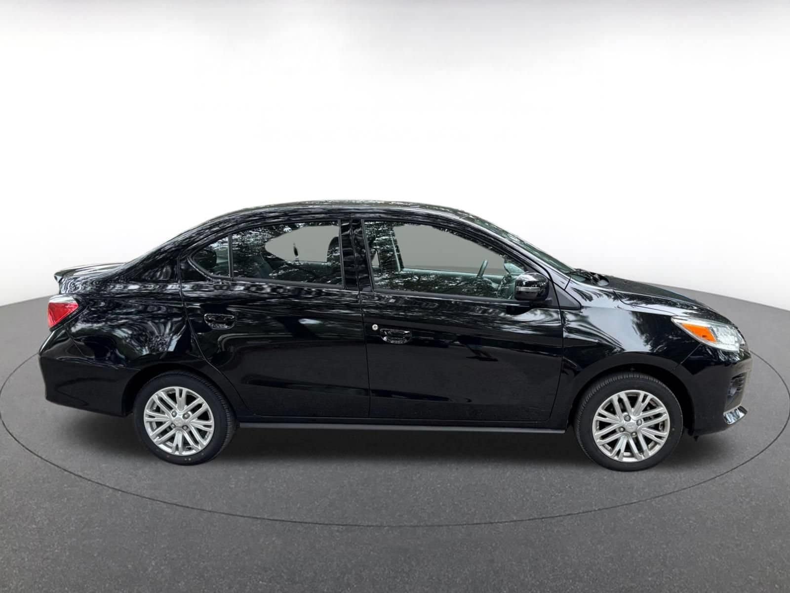 Thumbnail: 2024 Mitsubishi Mirage G4 - 8