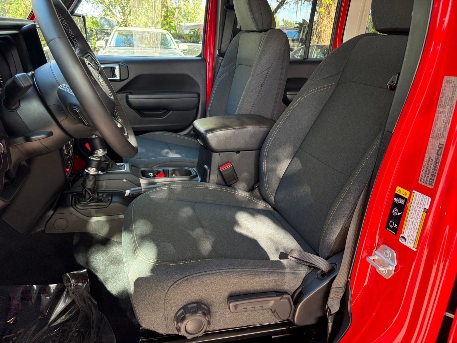 Thumbnail: 2025 Jeep Wrangler - 21