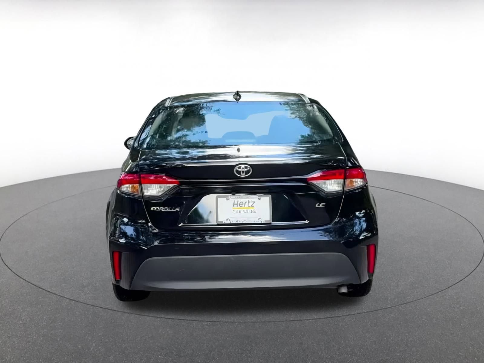 Thumbnail: 2023 Toyota Corolla - 12