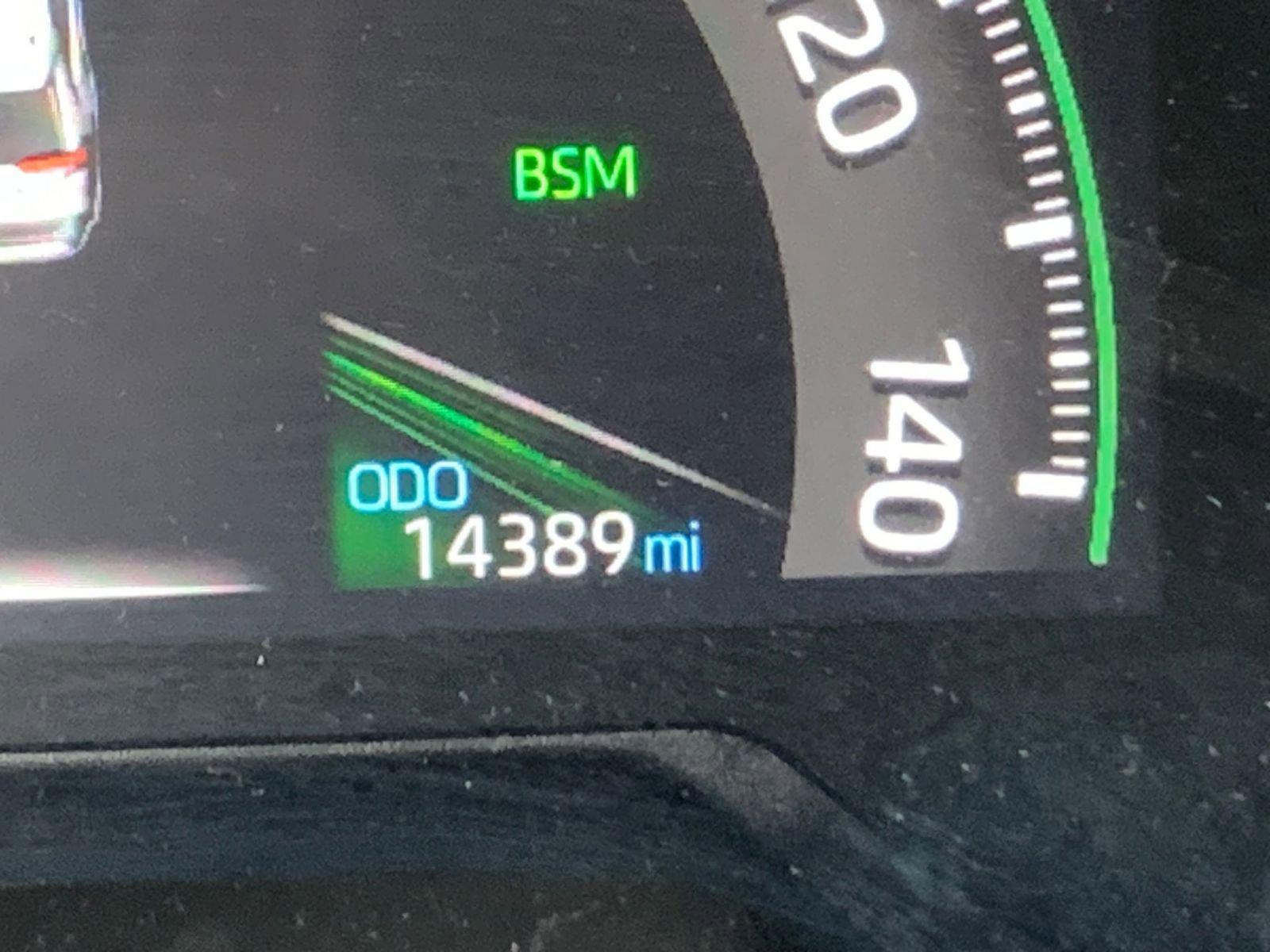 Thumbnail: 2025 Toyota RAV4 - 9