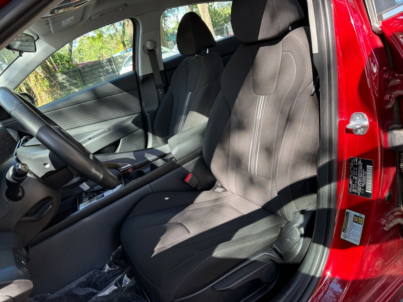 Thumbnail: 2025 Hyundai Elantra - 30