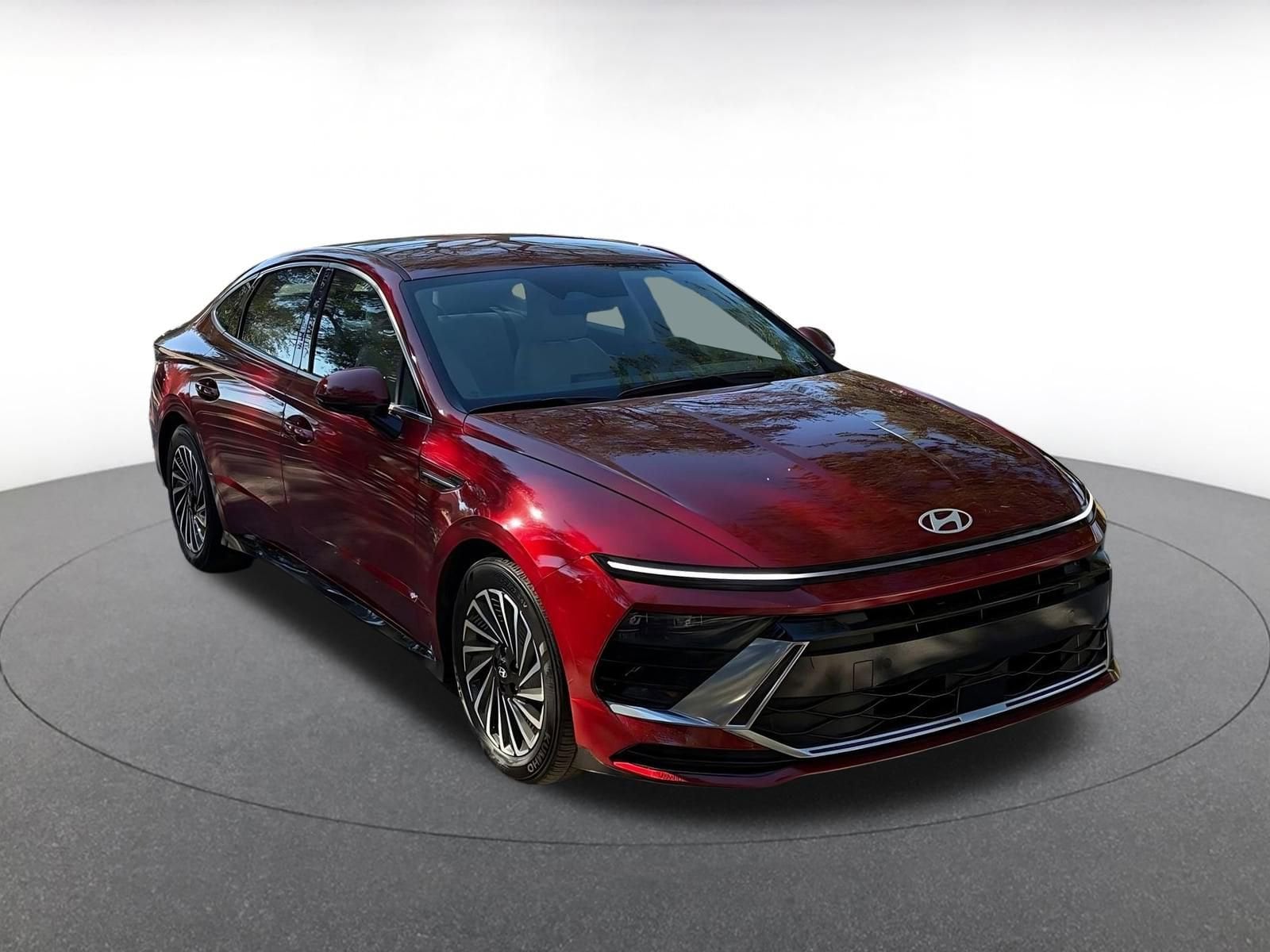 Thumbnail: 2025 Hyundai Sonata - 1