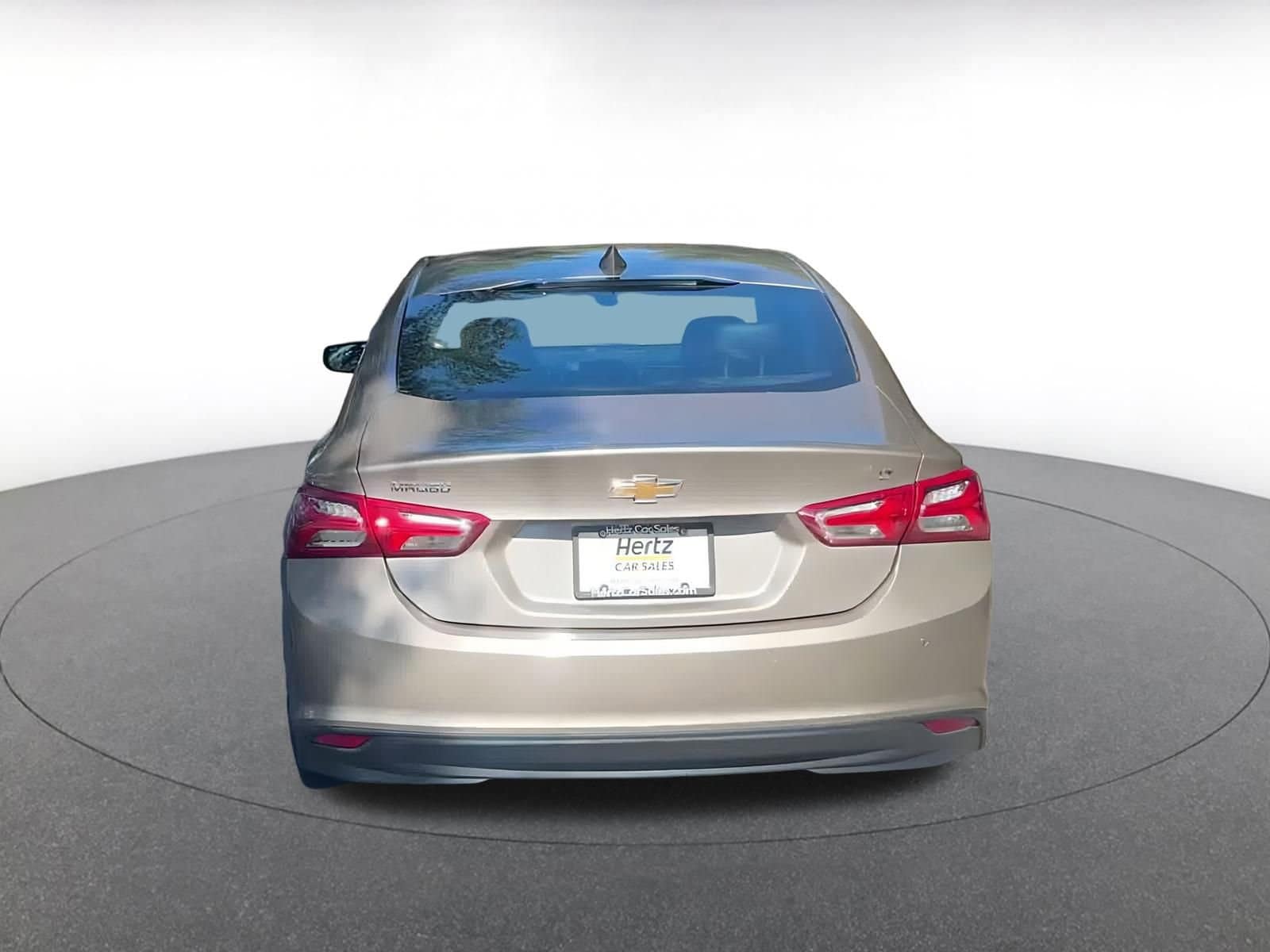 Thumbnail: 2024 Chevrolet Malibu - 12