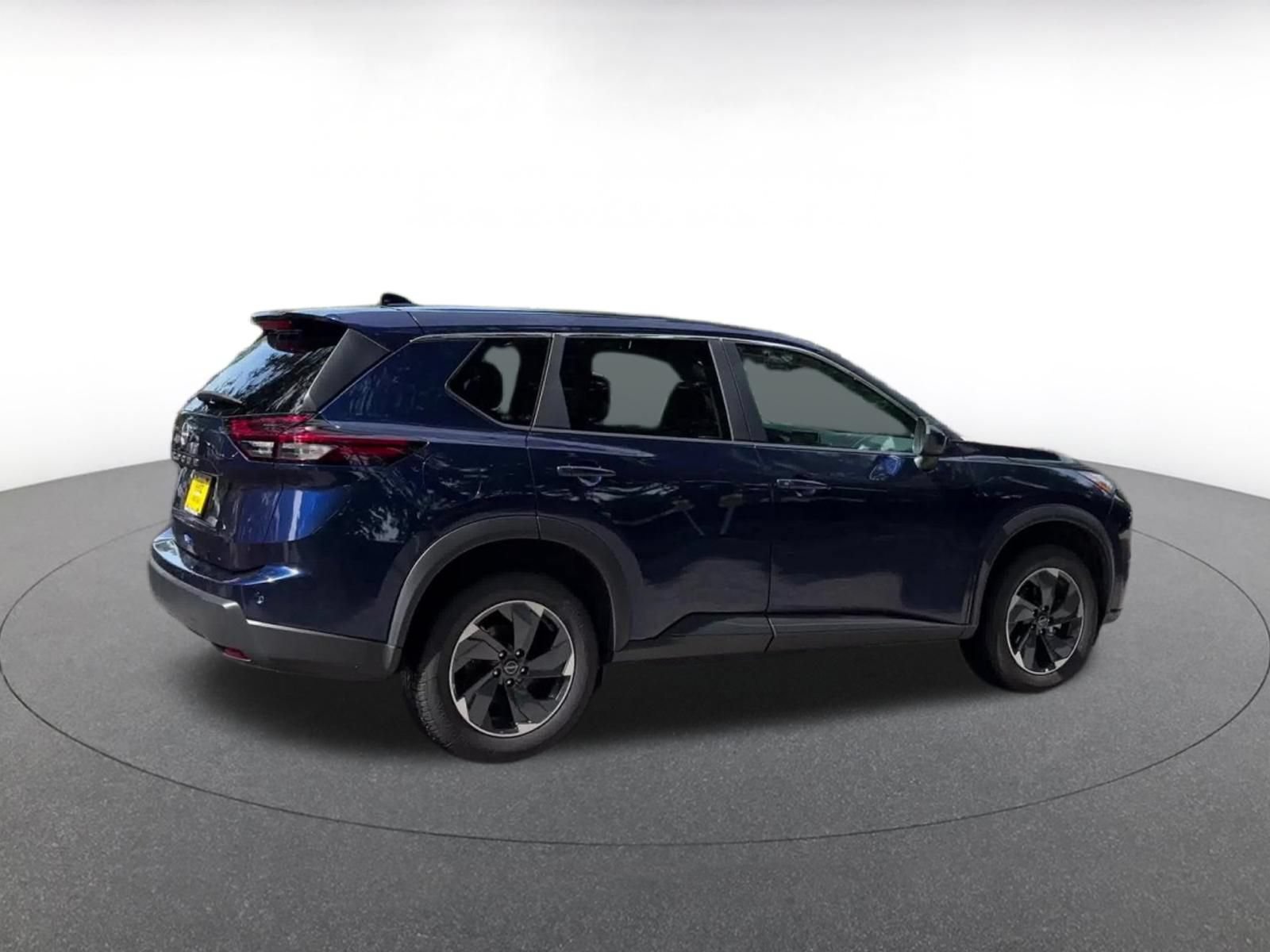 Thumbnail: 2025 Nissan Rogue - 15