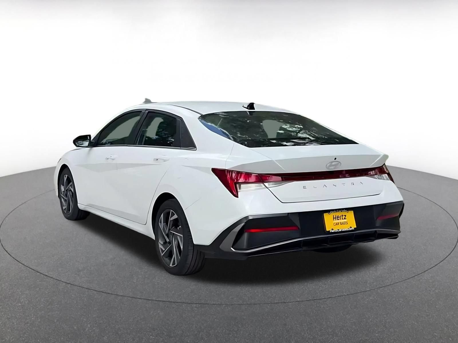 Thumbnail: 2025 Hyundai Elantra - 12
