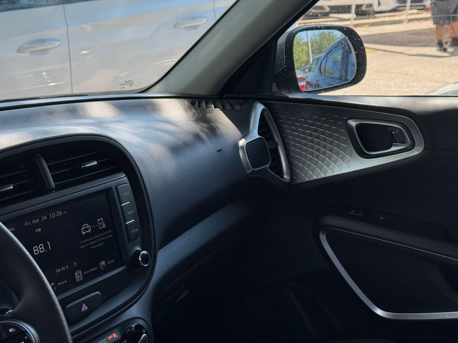 Thumbnail: 2025 Kia Soul - 32