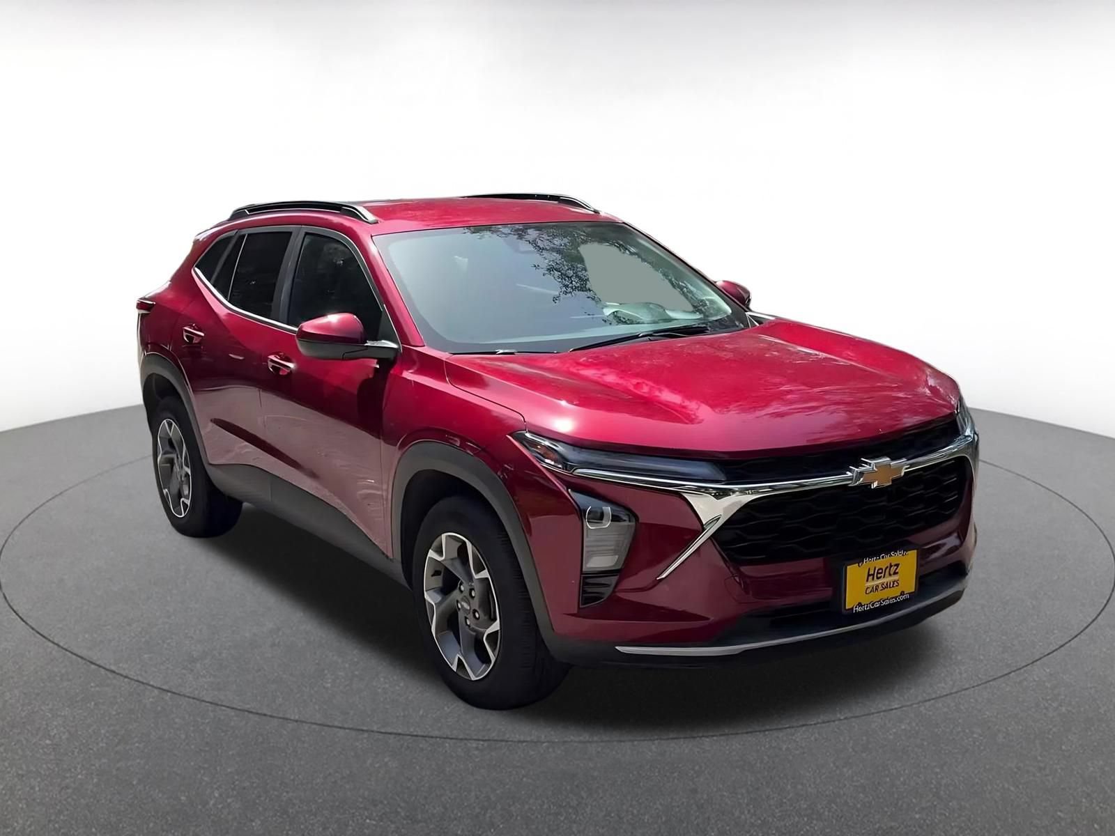 Thumbnail: 2025 Chevrolet Trax - 3