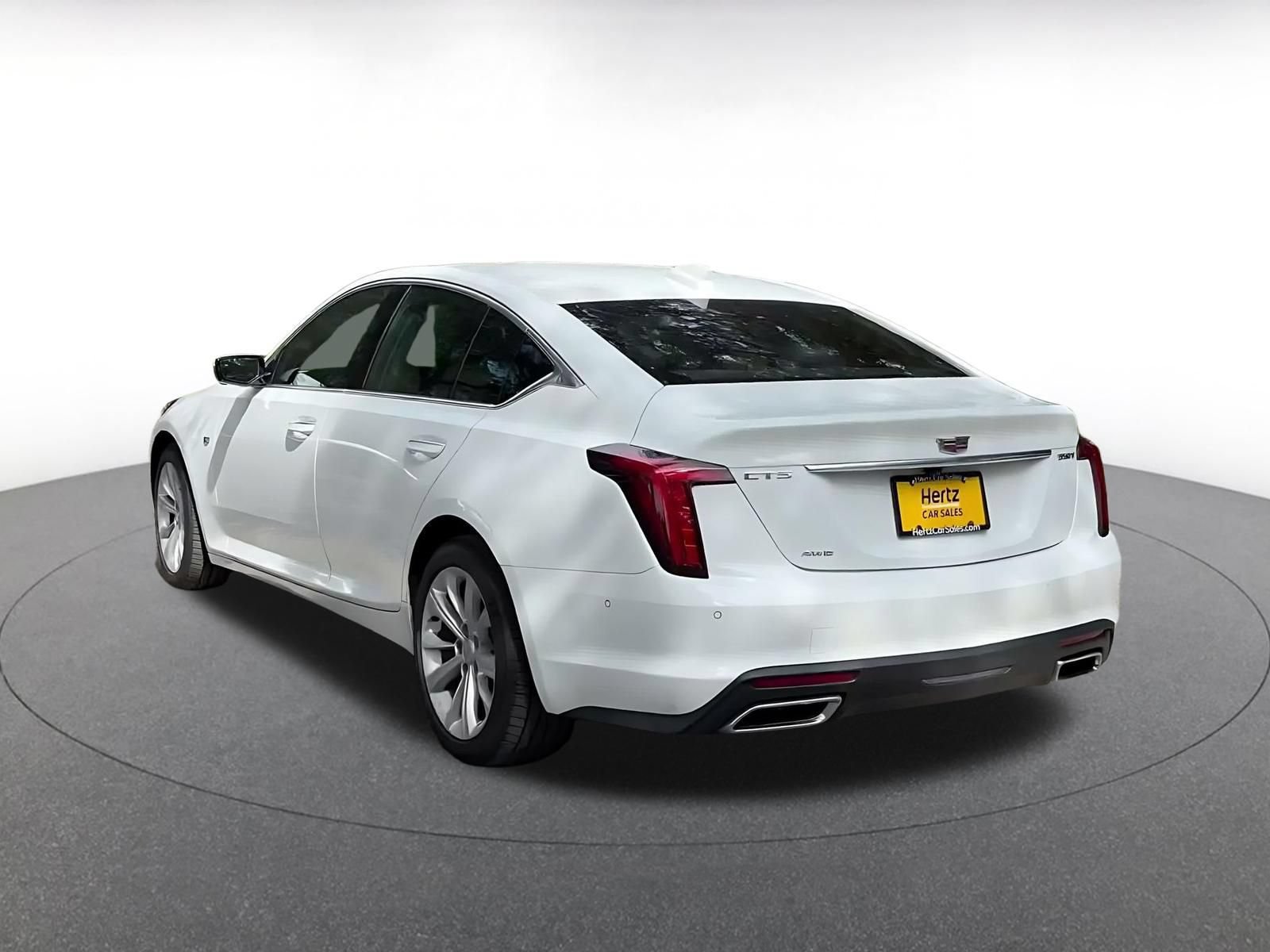 Thumbnail: 2026 Cadillac CT5 - 10