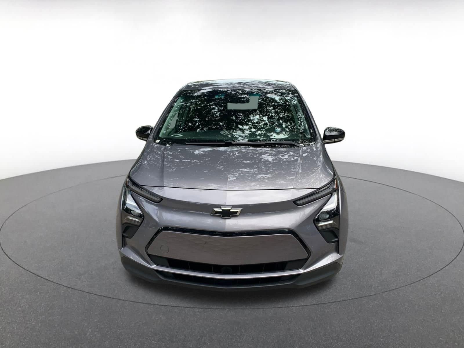 Thumbnail: 2023 Chevrolet Bolt EV - 2