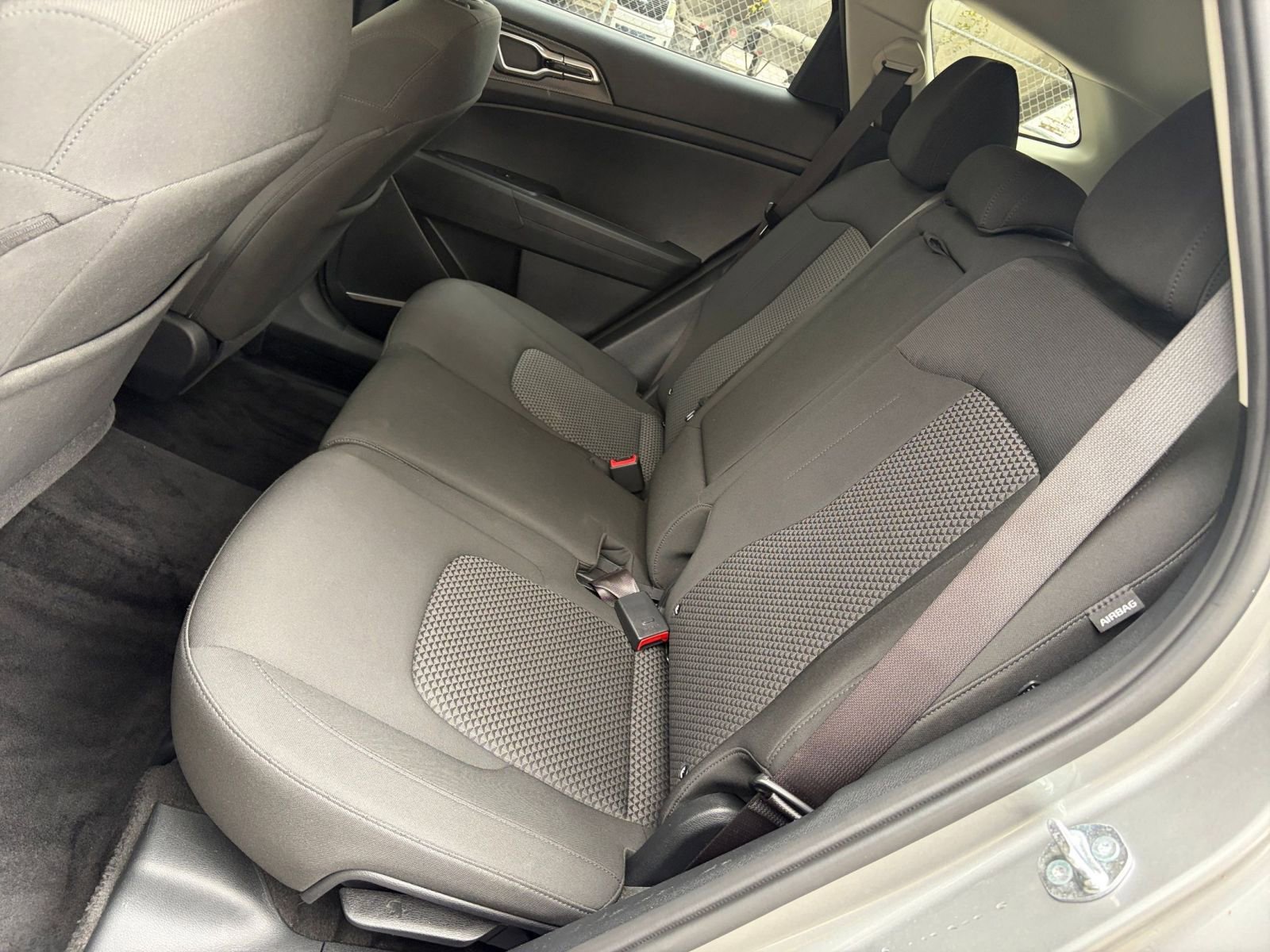 Thumbnail: 2025 Kia Sportage - 21