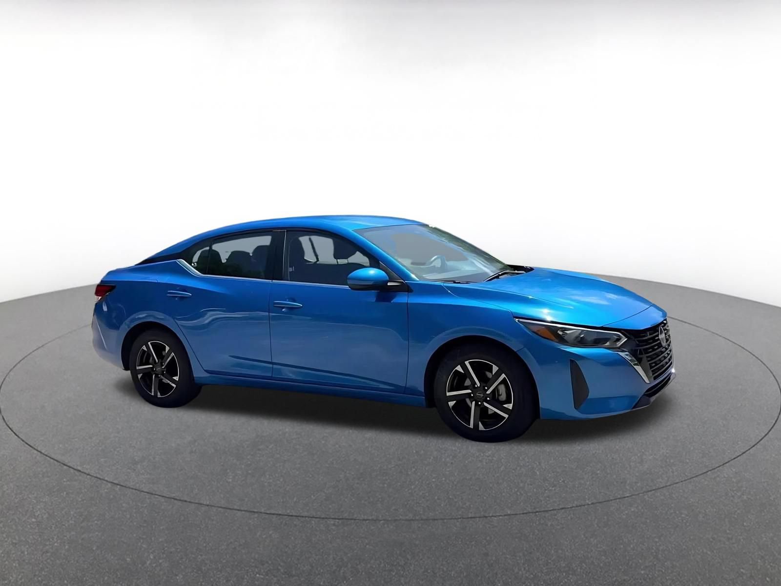 Thumbnail: 2025 Nissan Sentra - 2