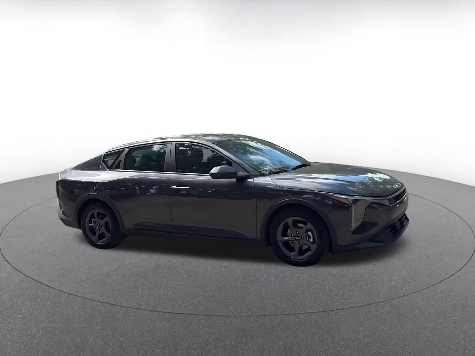 Thumbnail: 2025 Kia K4 - 2