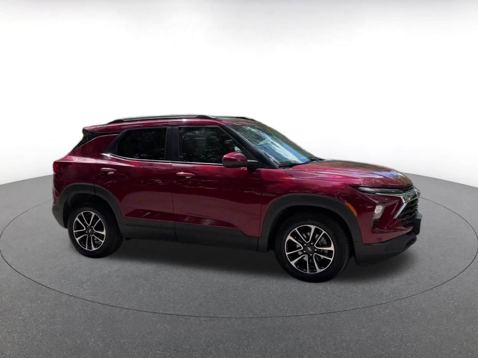 Thumbnail: 2025 Chevrolet TrailBlazer - 2