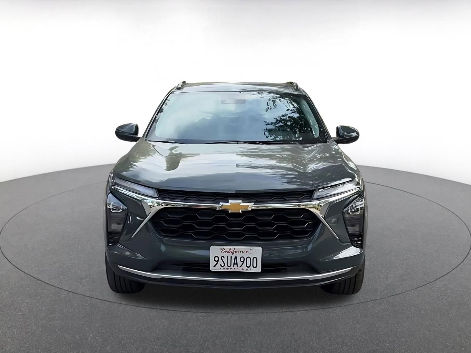 Thumbnail: 2025 Chevrolet Trax - 4