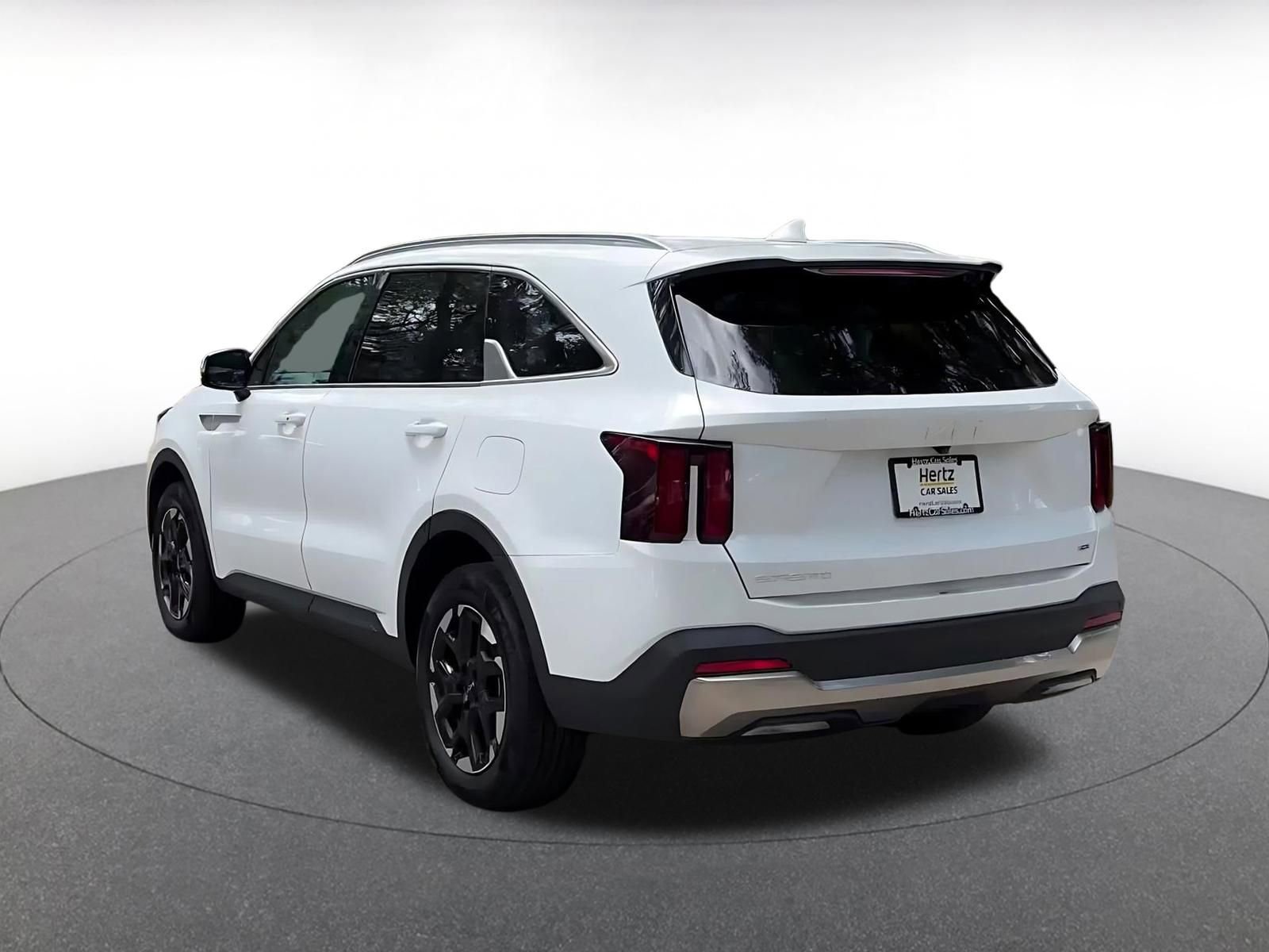 Thumbnail: 2024 Kia Sorento - 11