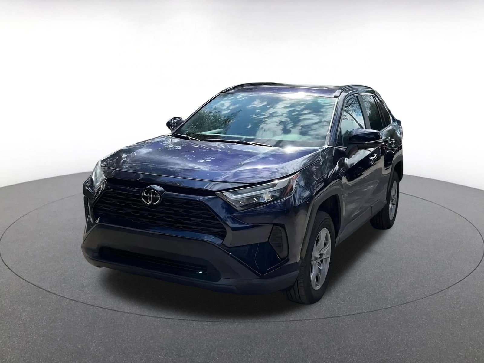Thumbnail: 2025 Toyota RAV4 - 7