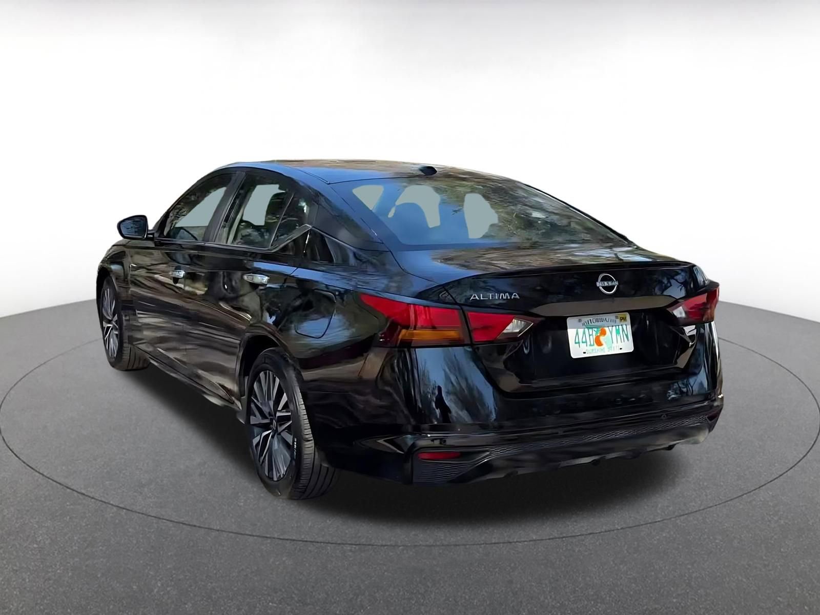 Thumbnail: 2025 Nissan Altima - 11