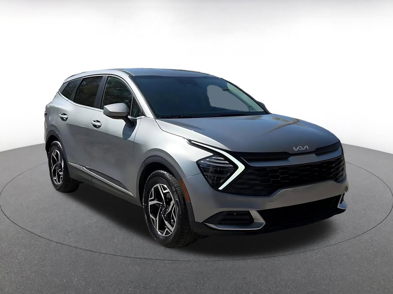 Thumbnail: 2025 Kia Sportage - 3