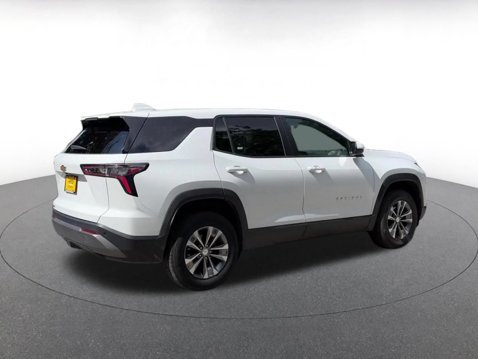 Thumbnail: 2025 Chevrolet Equinox - 12