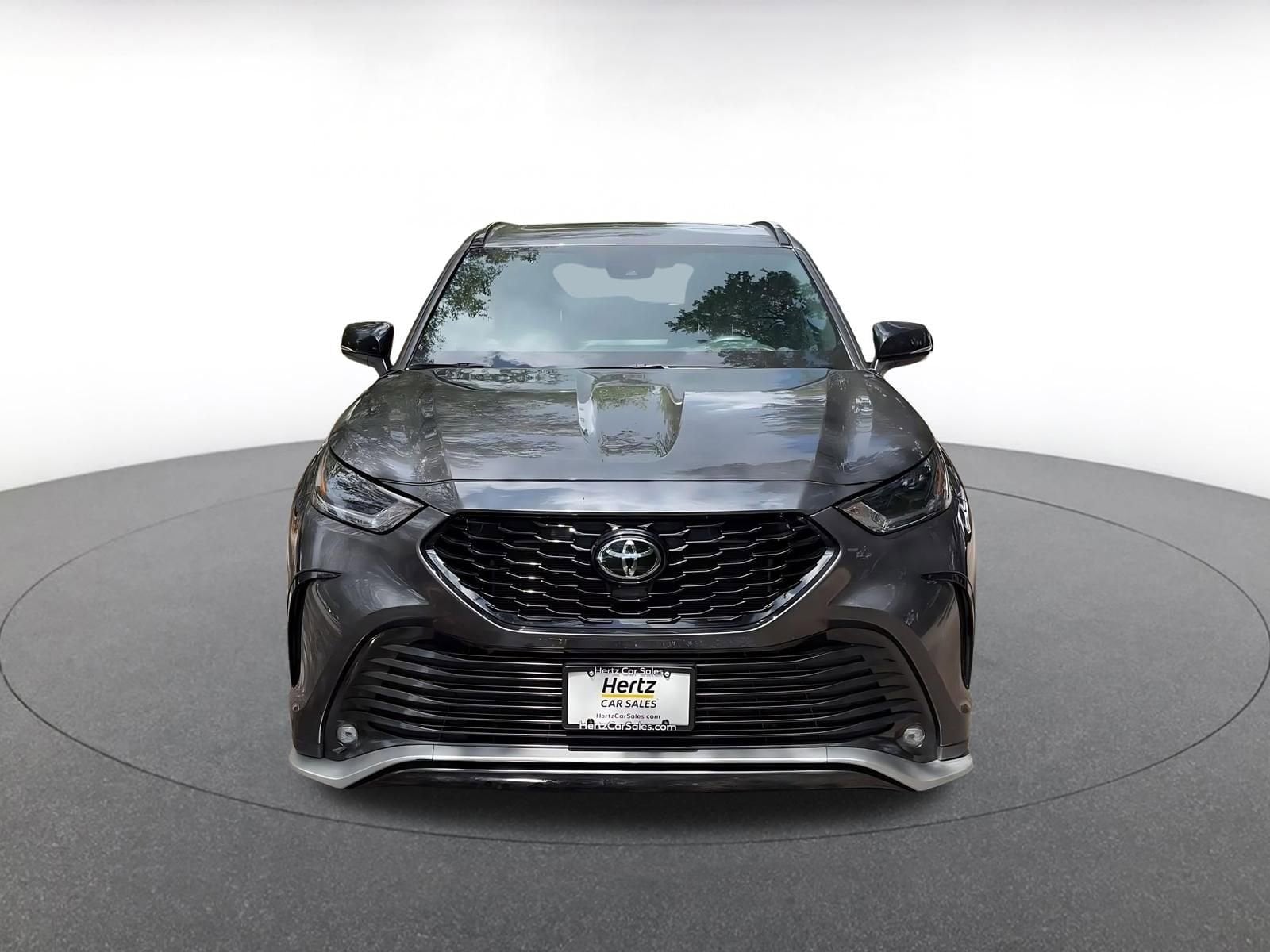 Thumbnail: 2025 Toyota Highlander - 4