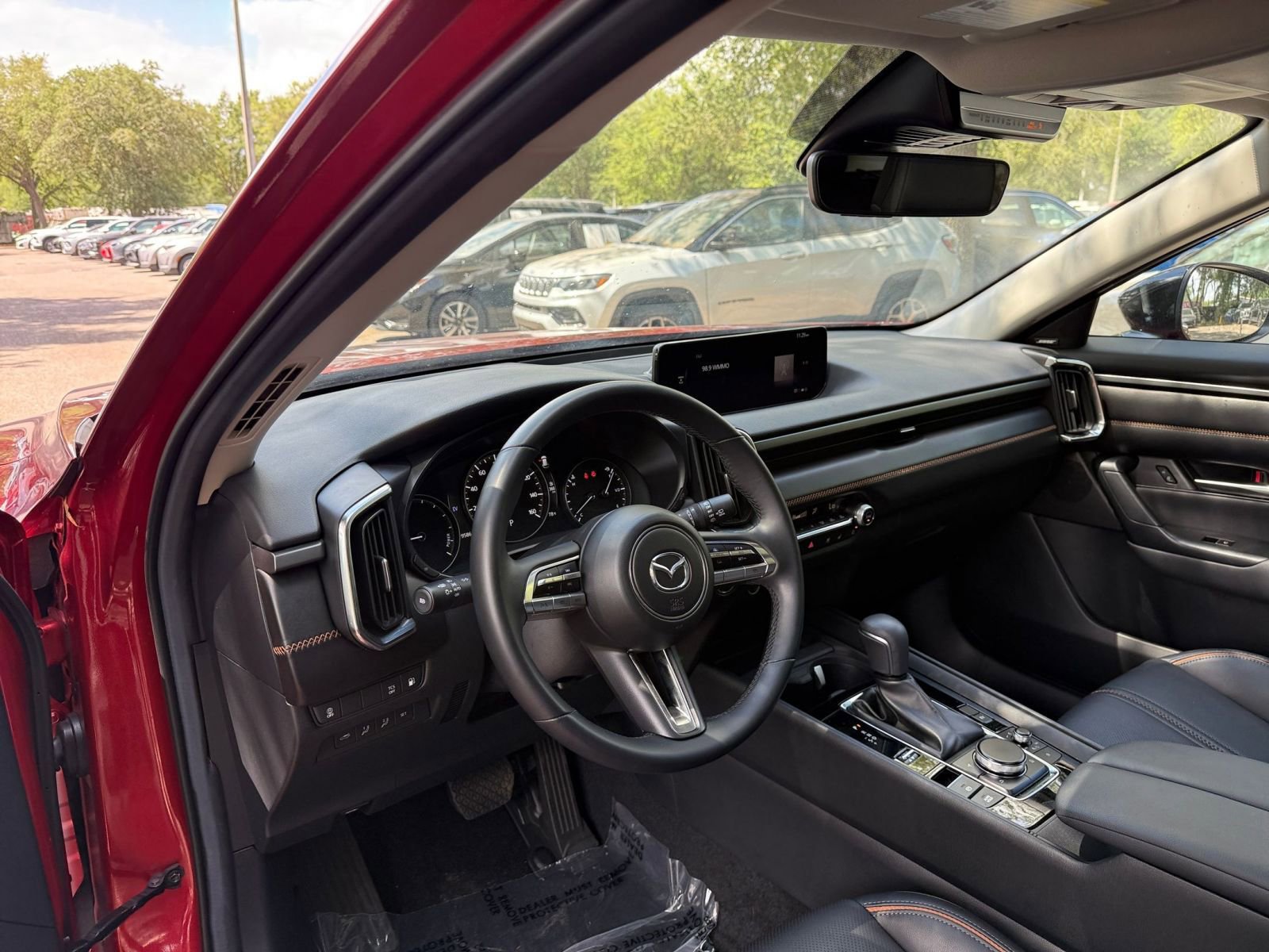 Thumbnail: 2025 Mazda CX-50 - 33