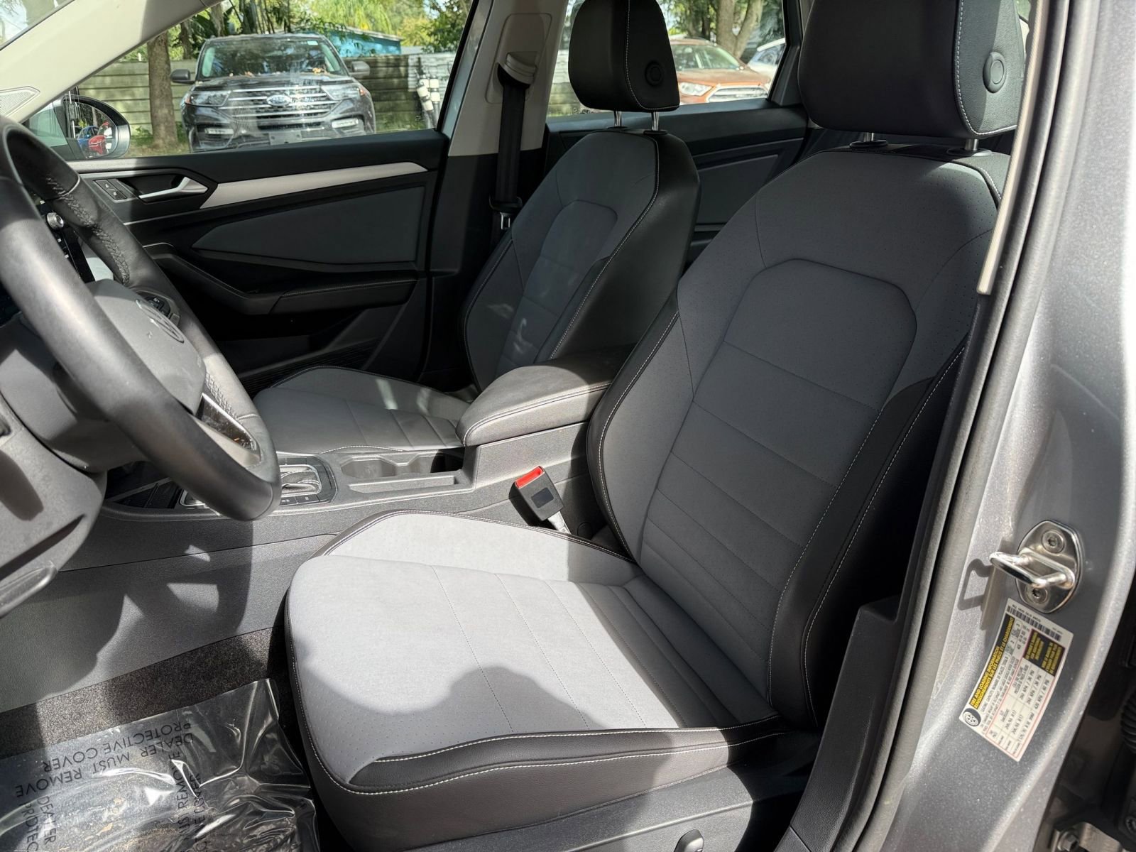 Thumbnail: 2025 Volkswagen Jetta - 30