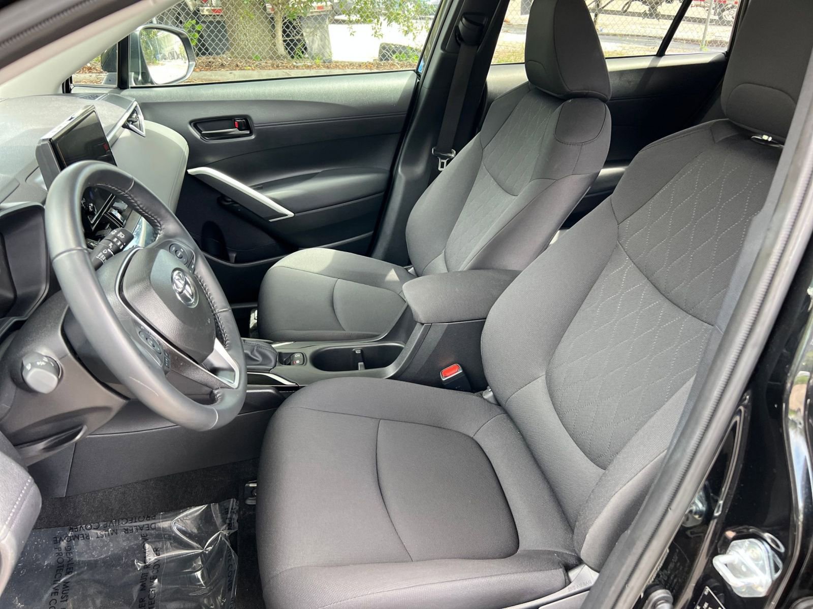 Thumbnail: 2025 Toyota Corolla Cross - 30