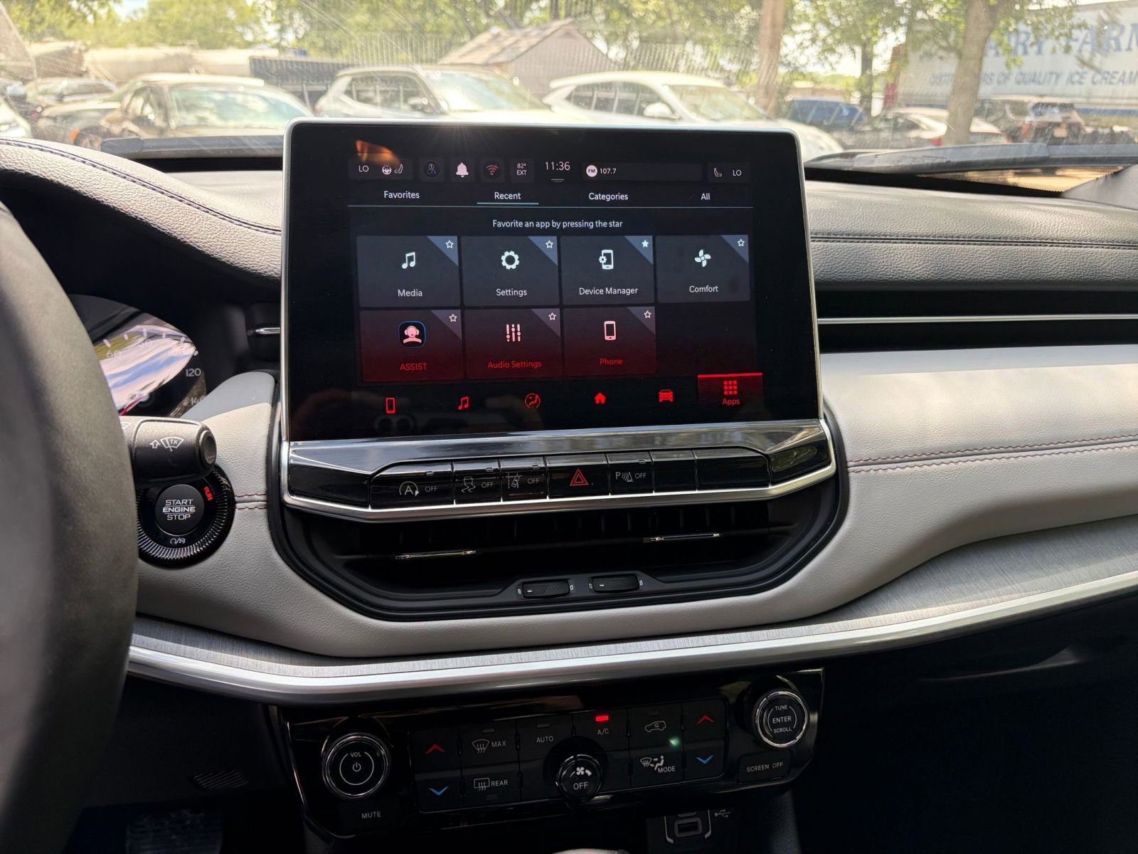 Thumbnail: 2025 Jeep Compass - 21