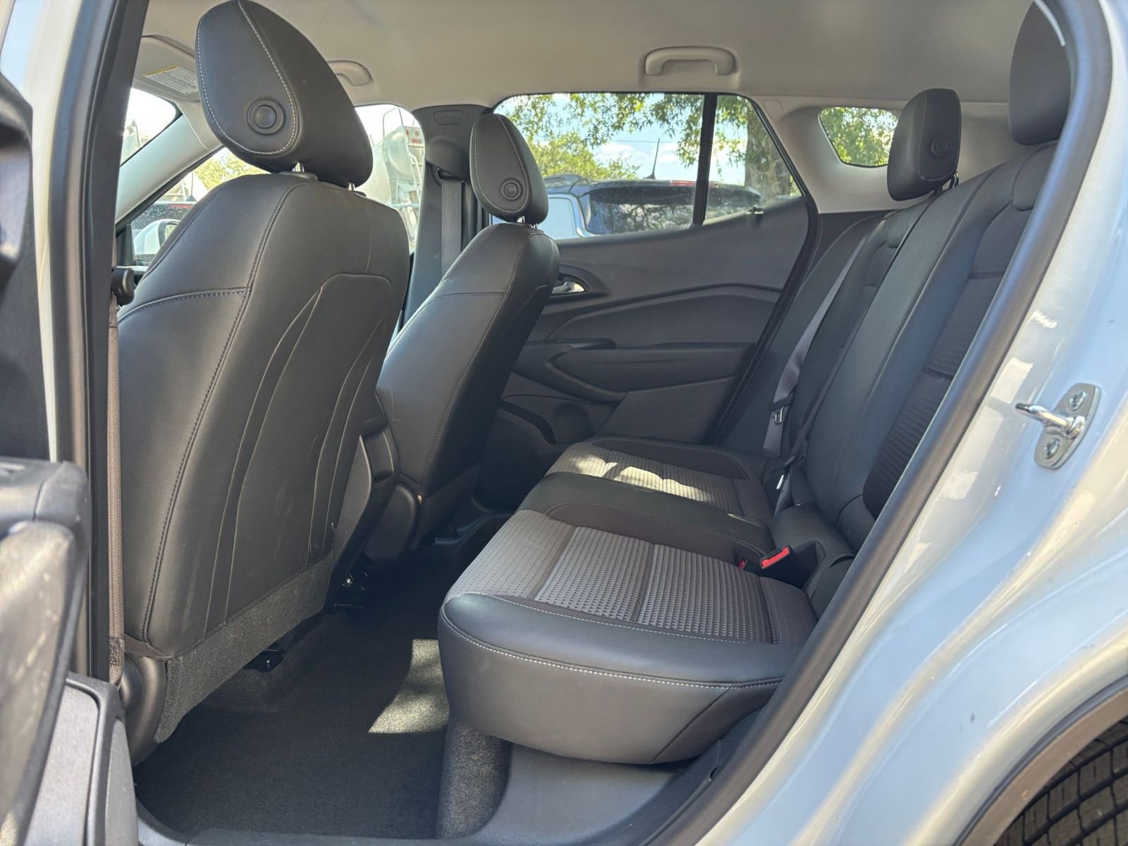 Thumbnail: 2025 Chevrolet Trax - 24