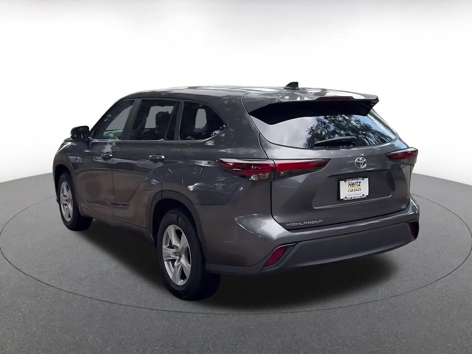 Thumbnail: 2025 Toyota Highlander - 11