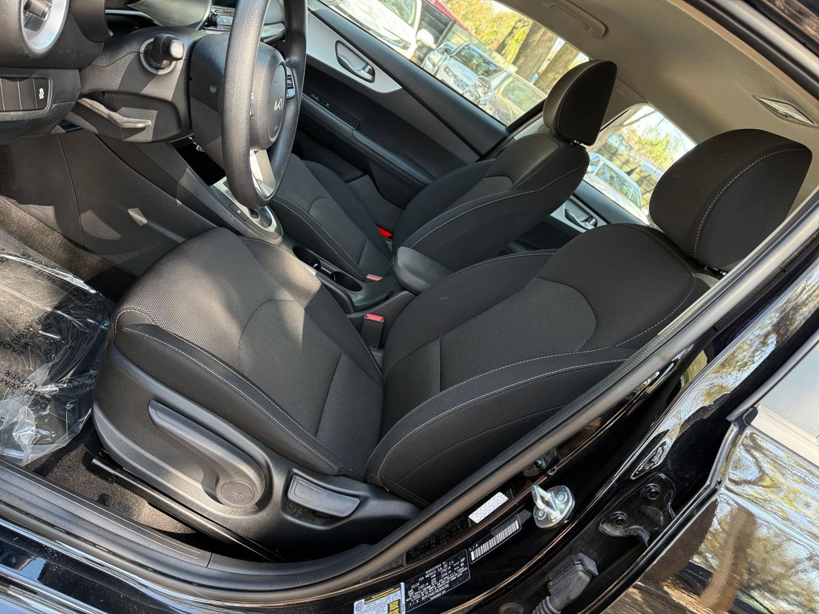 Thumbnail: 2024 Kia Forte - 22