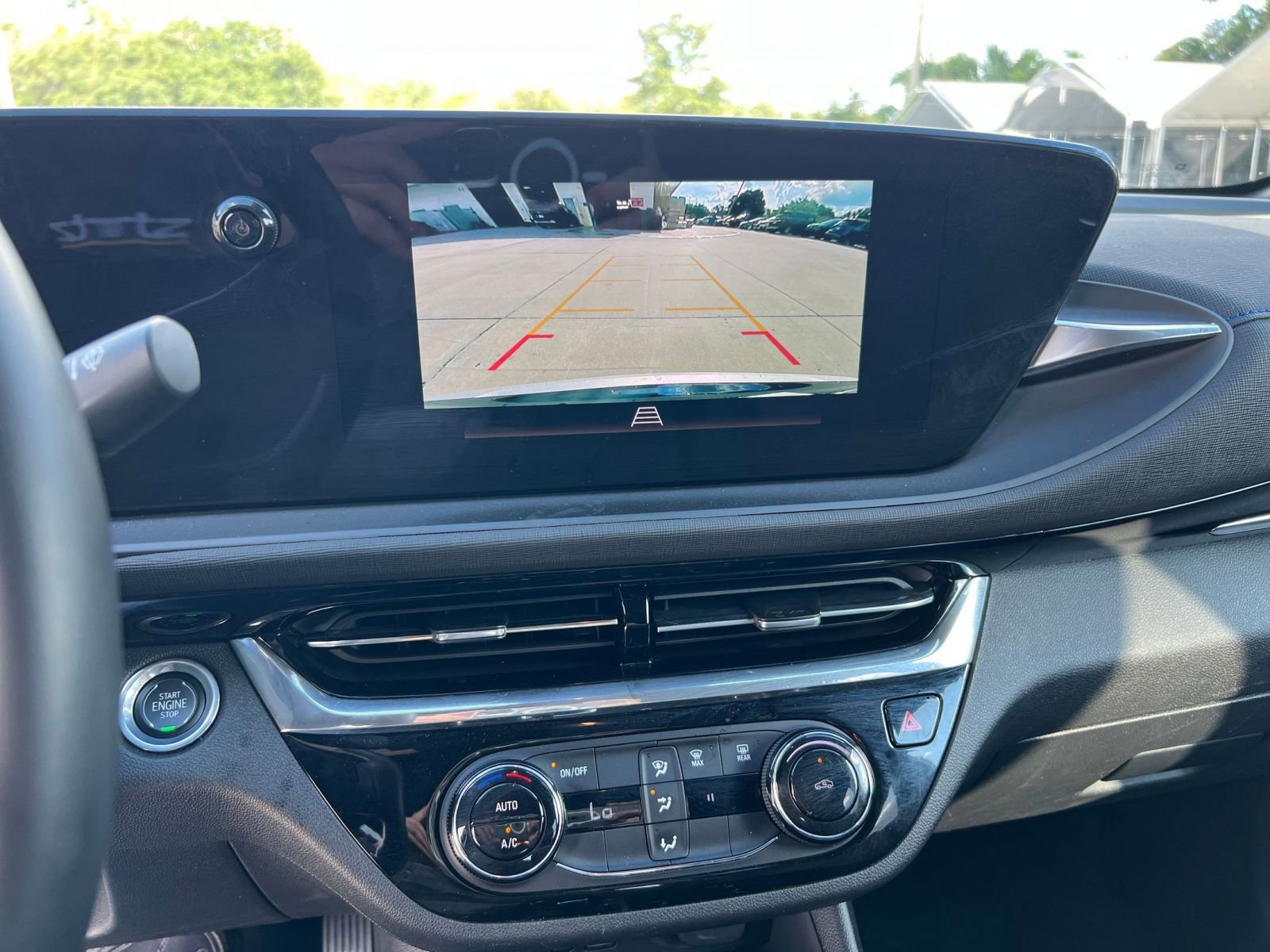 Thumbnail: 2025 Buick Envista - 17