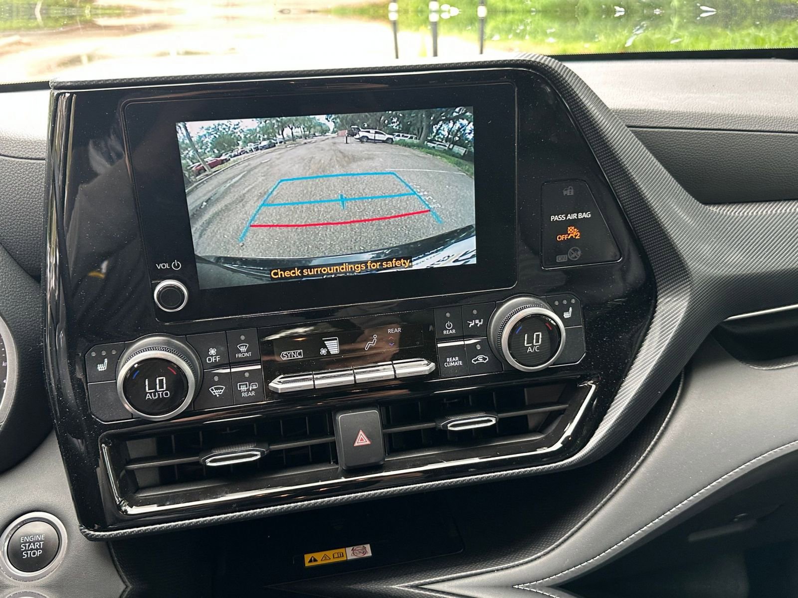 2024 Toyota Highlander XSE 17