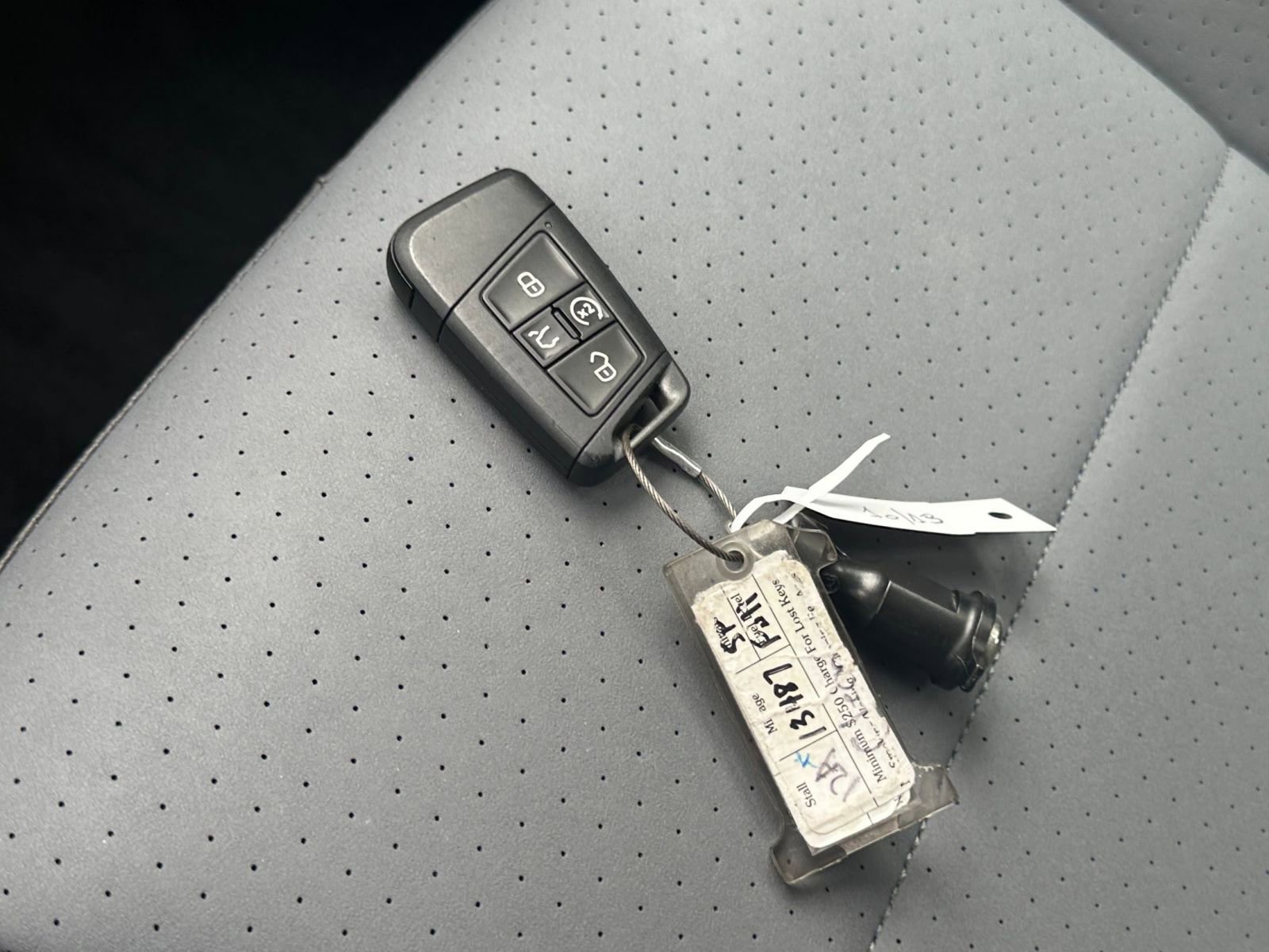 Thumbnail: 2025 Volkswagen Jetta - 30