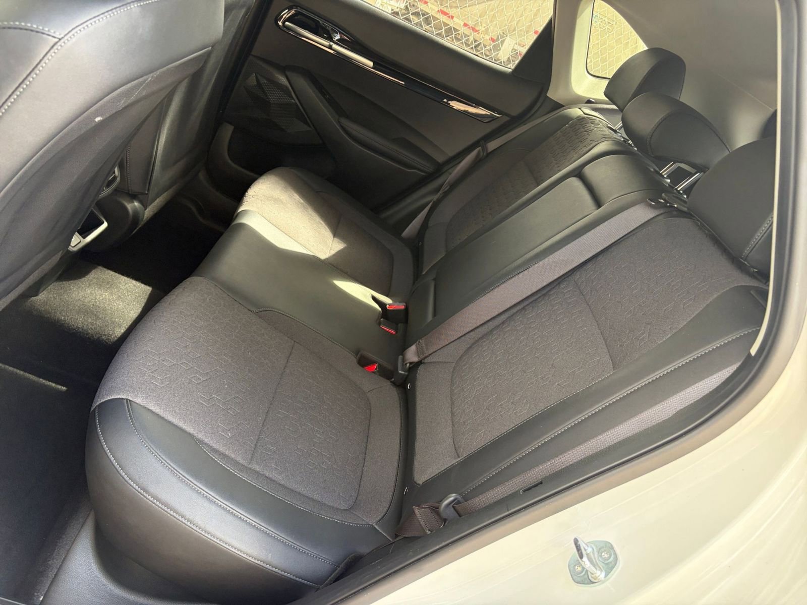 Thumbnail: 2025 Kia Seltos - 23