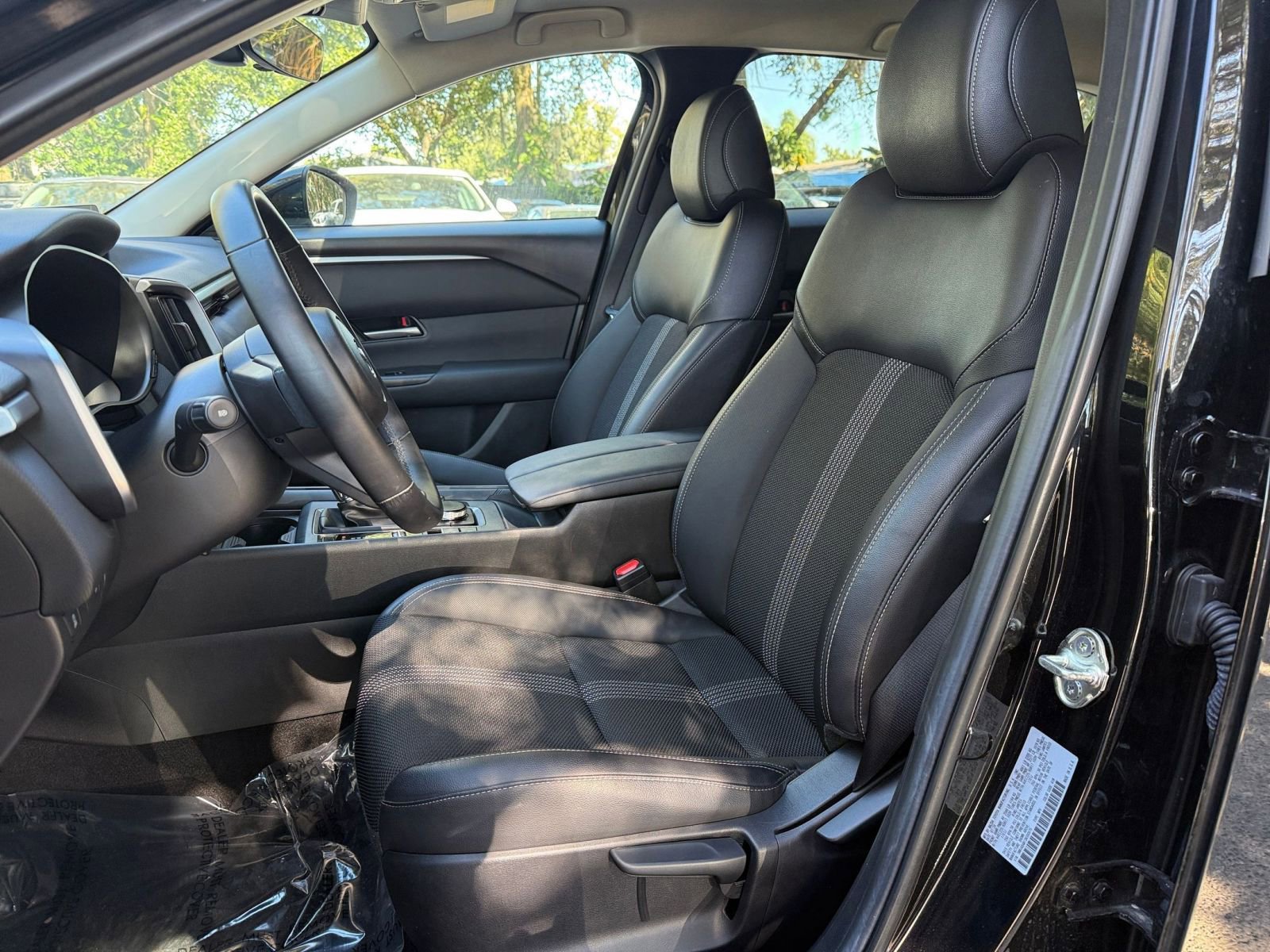 Thumbnail: 2025 Mazda CX-50 - 30