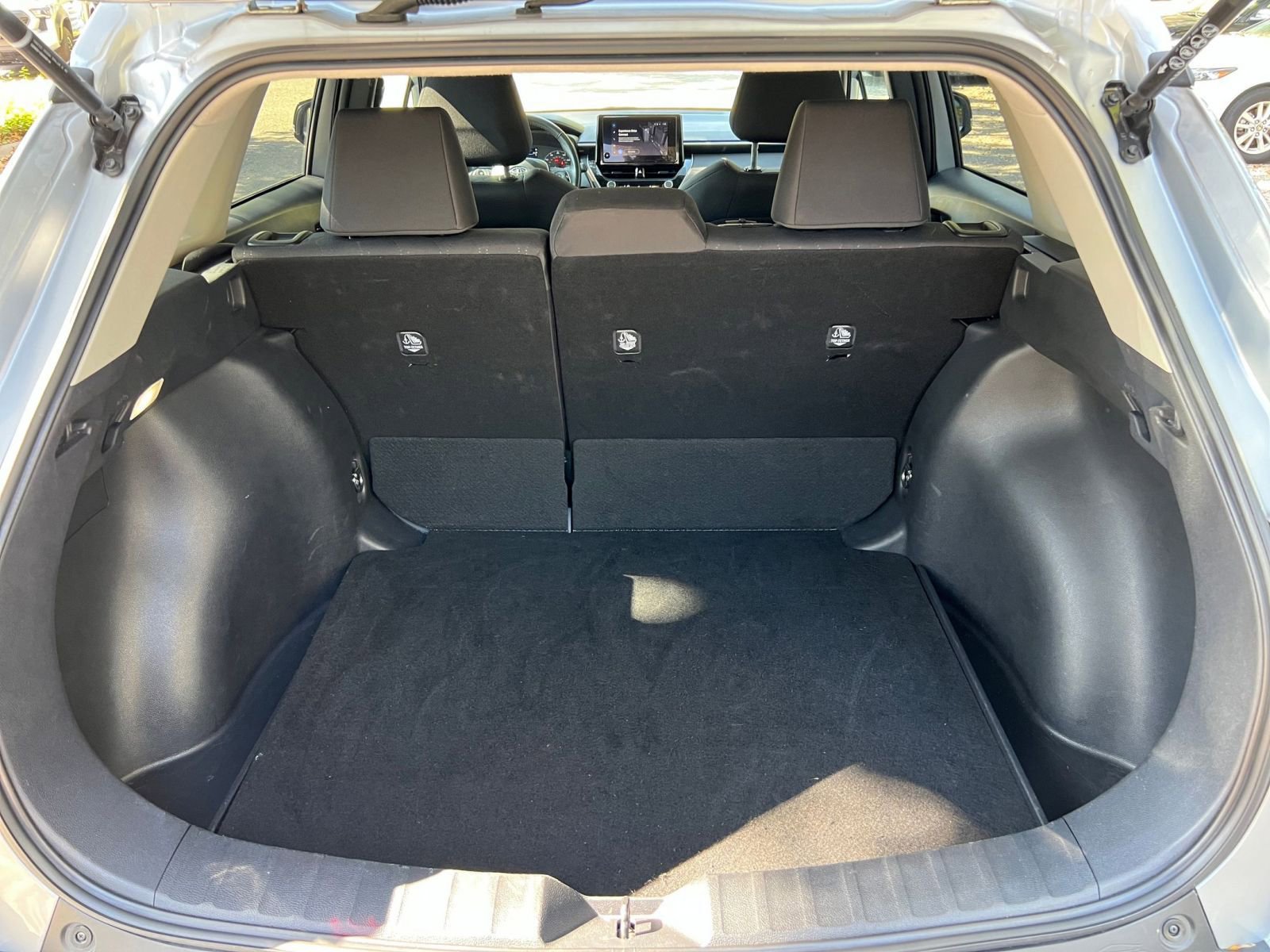 Thumbnail: 2025 Toyota Corolla Cross - 24