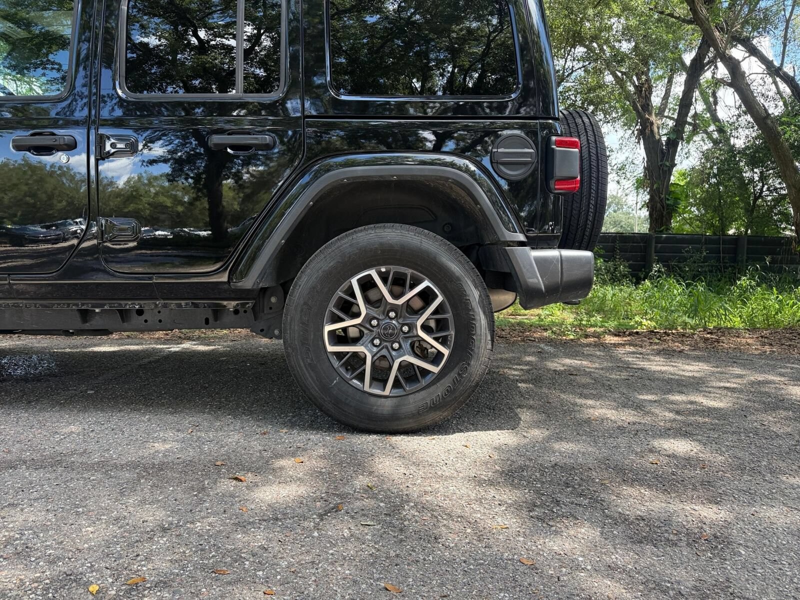 Thumbnail: 2025 Jeep Wrangler - 28