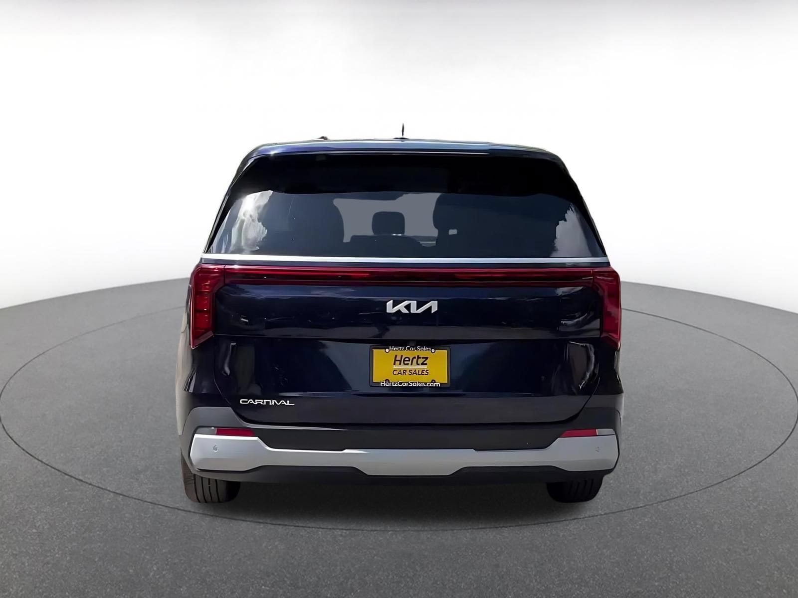 Thumbnail: 2026 Kia Carnival - 12