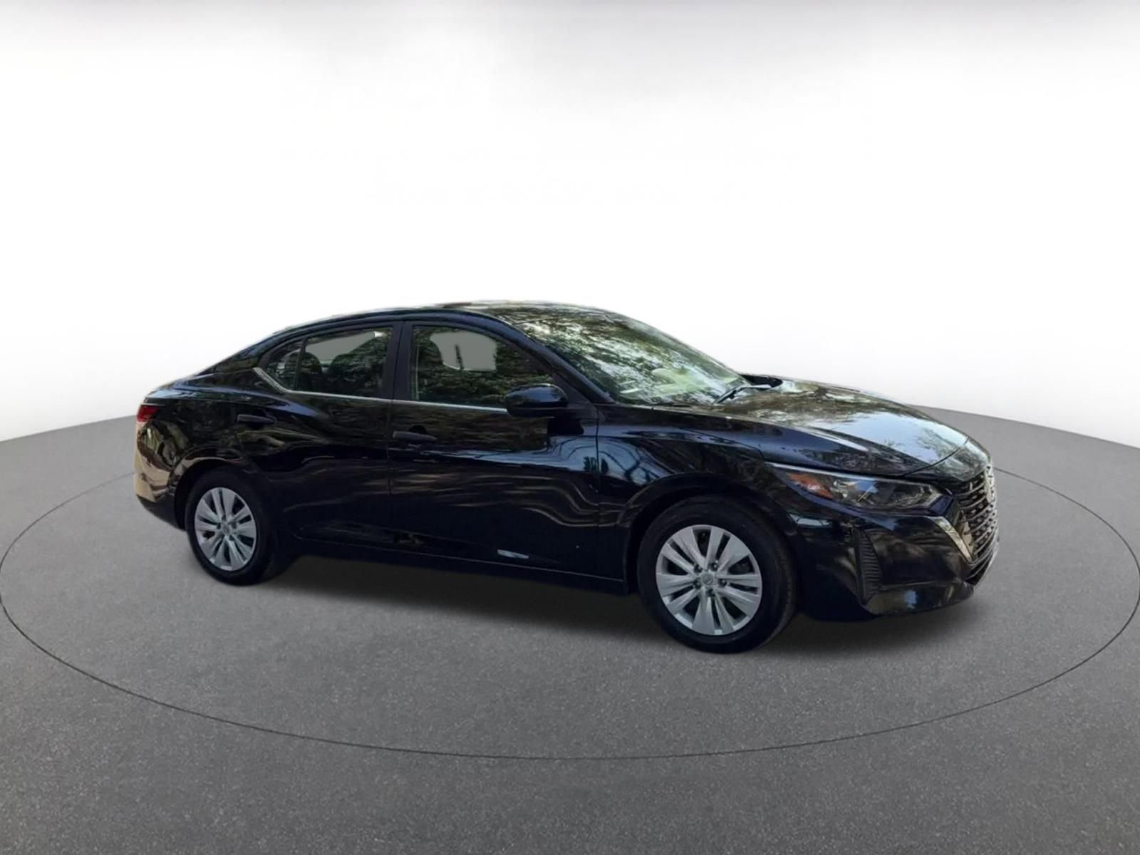 Thumbnail: 2025 Nissan Sentra - 4