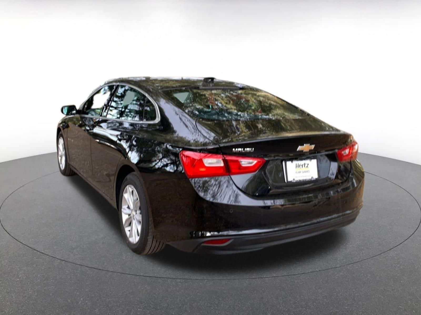 Thumbnail: 2024 Chevrolet Malibu - 5