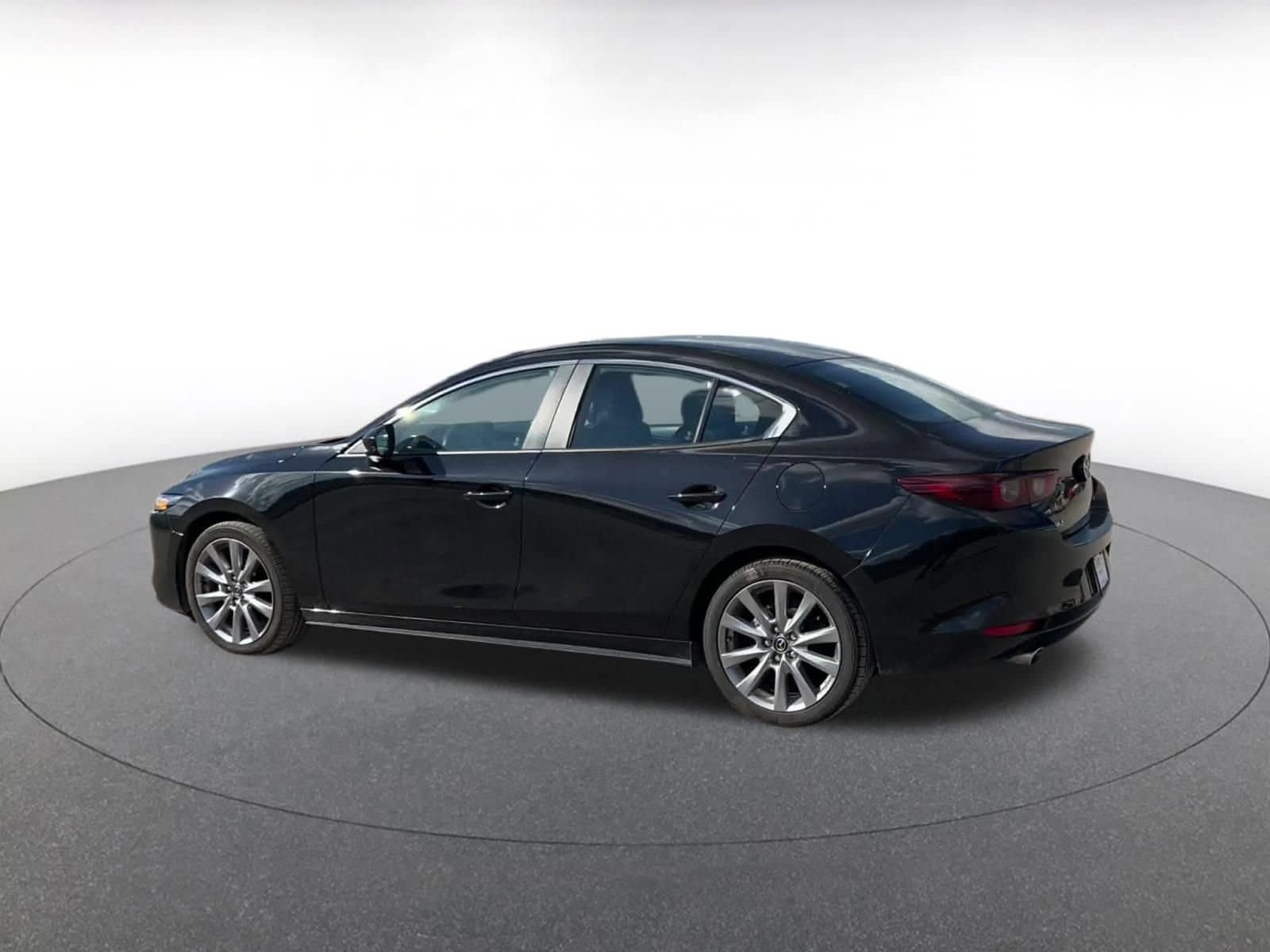 Thumbnail: 2025 Mazda Mazda3 - 10