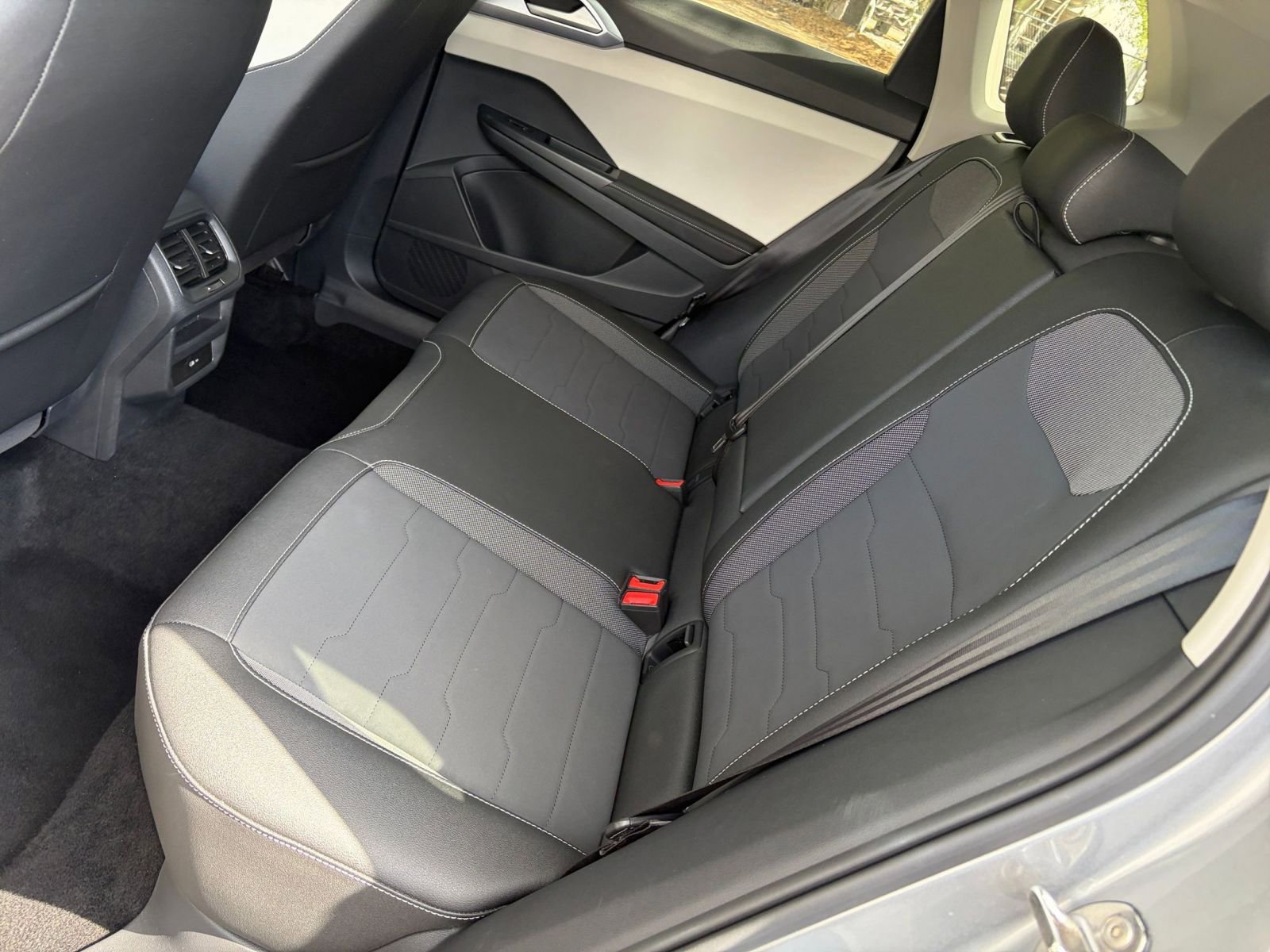 Thumbnail: 2025 Volkswagen Taos - 24